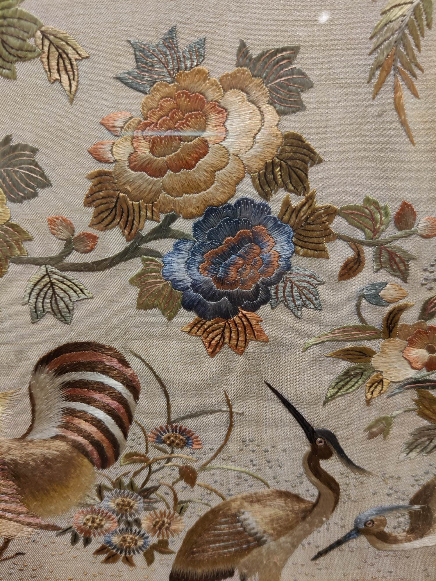 An exquisite dragon embroidery - 4