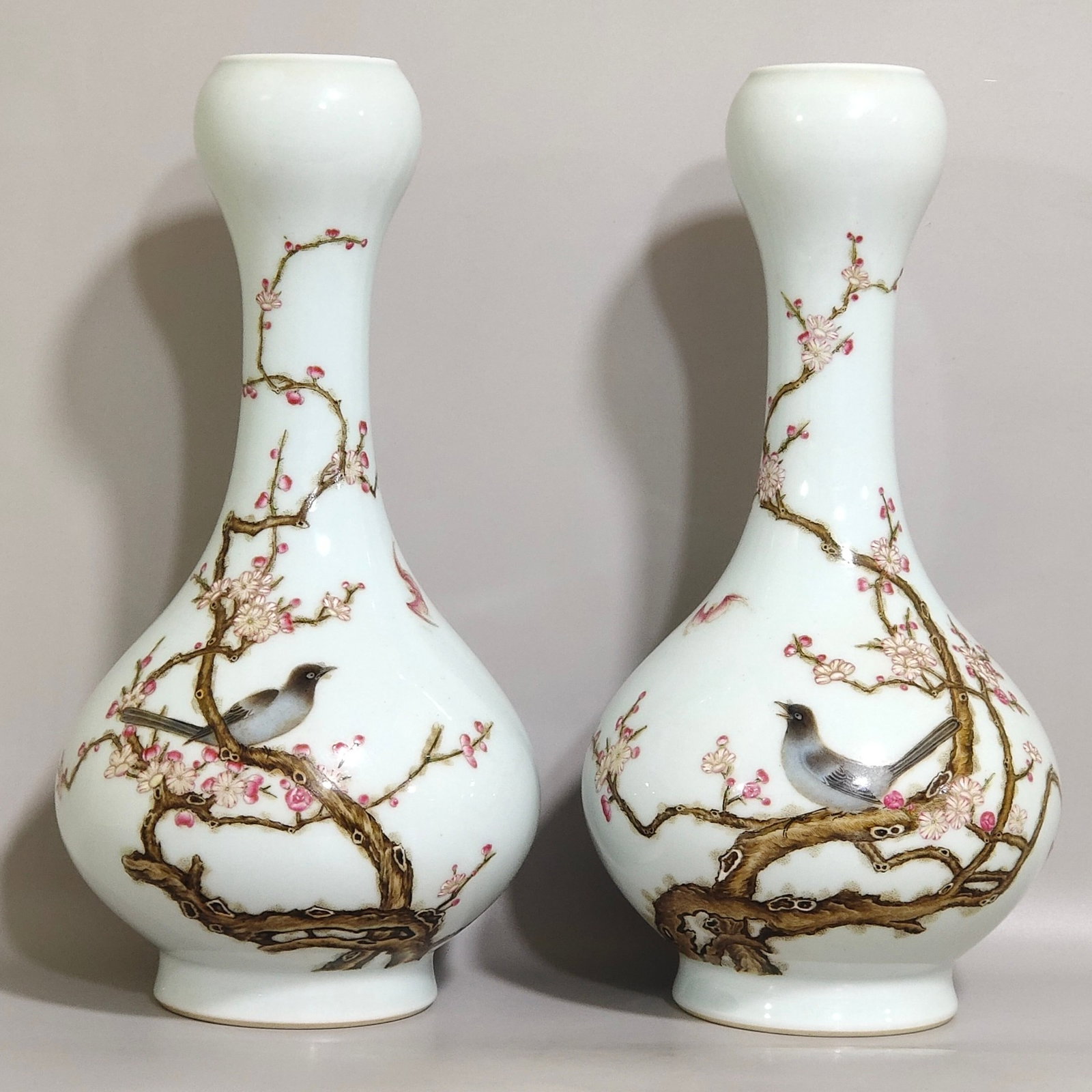 A Pair of Exquisite Famille-Rose Flower and Bird Pattern Vases,With Poem: A Pair of Exquisite Famille-Rose Flower and Bird Pattern Vases,With Poem,Qing Dynasty,China,Yongzheng Six-character Mark,Size:10inx4.7in 一对粉彩花鸟纹瓶