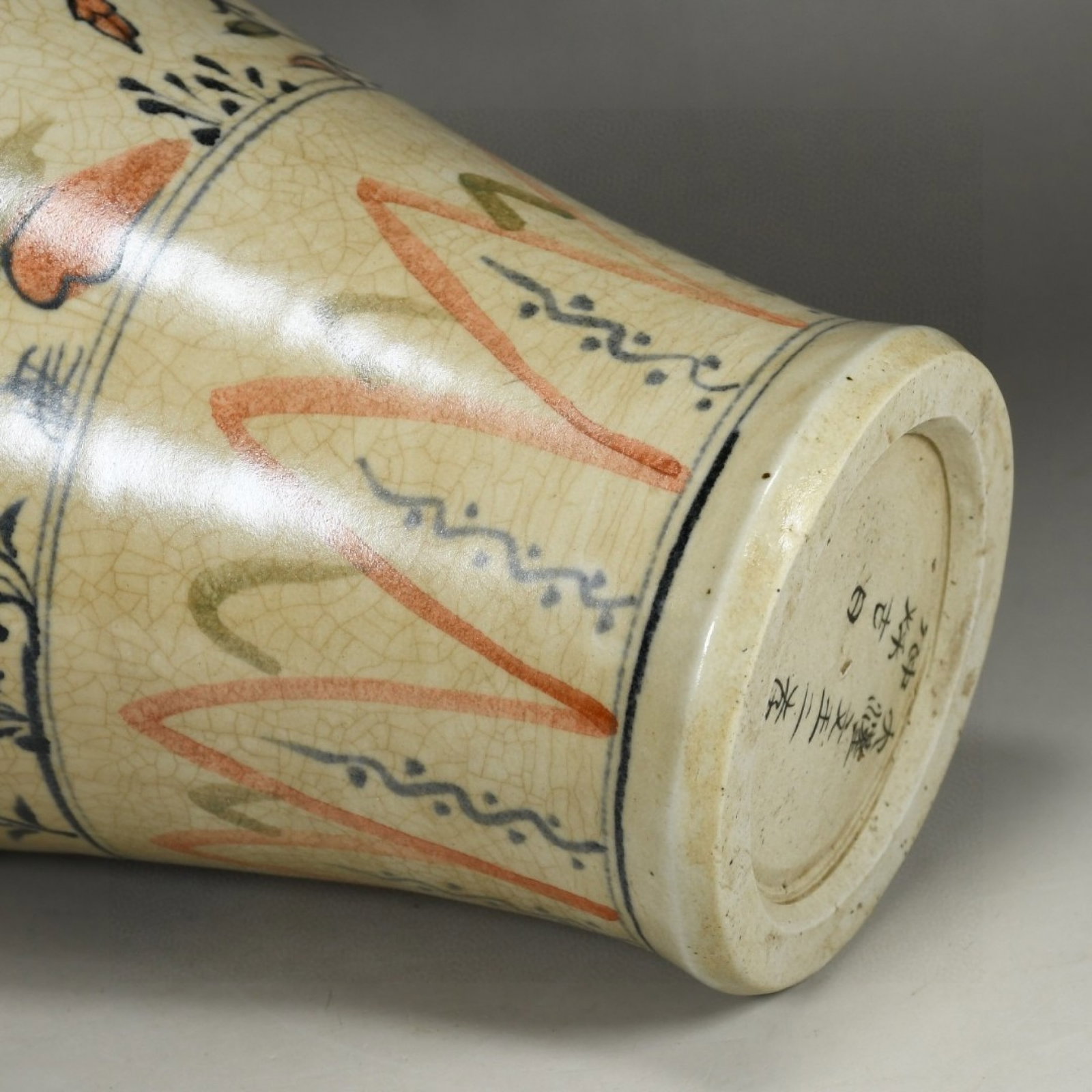 A Rare Biscuit Sika Deer Pattern Vase - 8