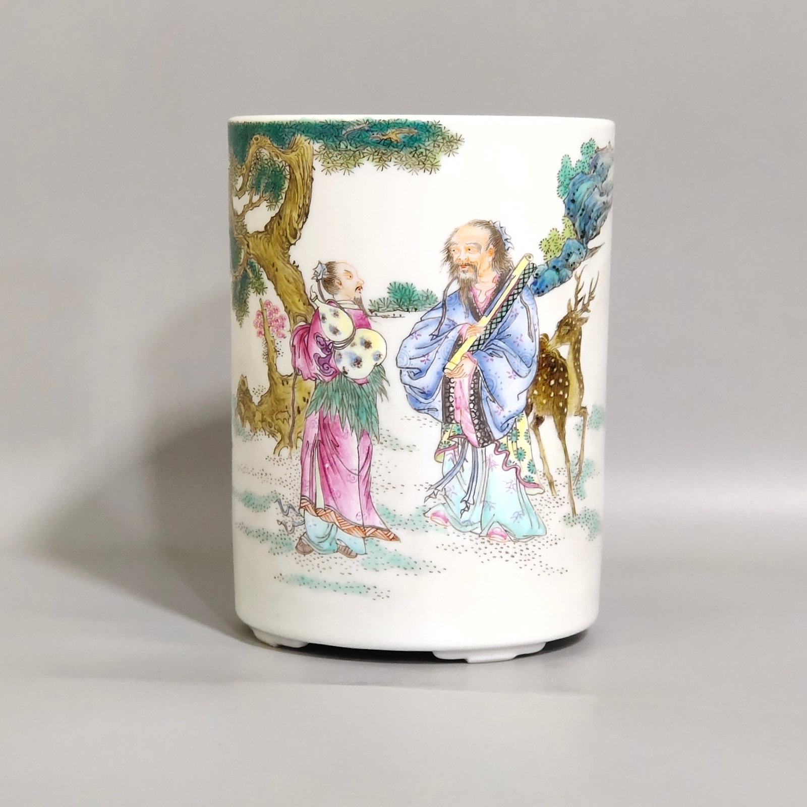 An Exquisite Famille-Rose Character and Story Pattern four legs Brush Pot,With Poem: An Exquisite Famille-Rose Character and Story Pattern four legs Brush Pot,With Poem,Qing Dynasty,China,Qianlong Six-character Mark,Size:4.3inx3.1in 粉彩人物故事 