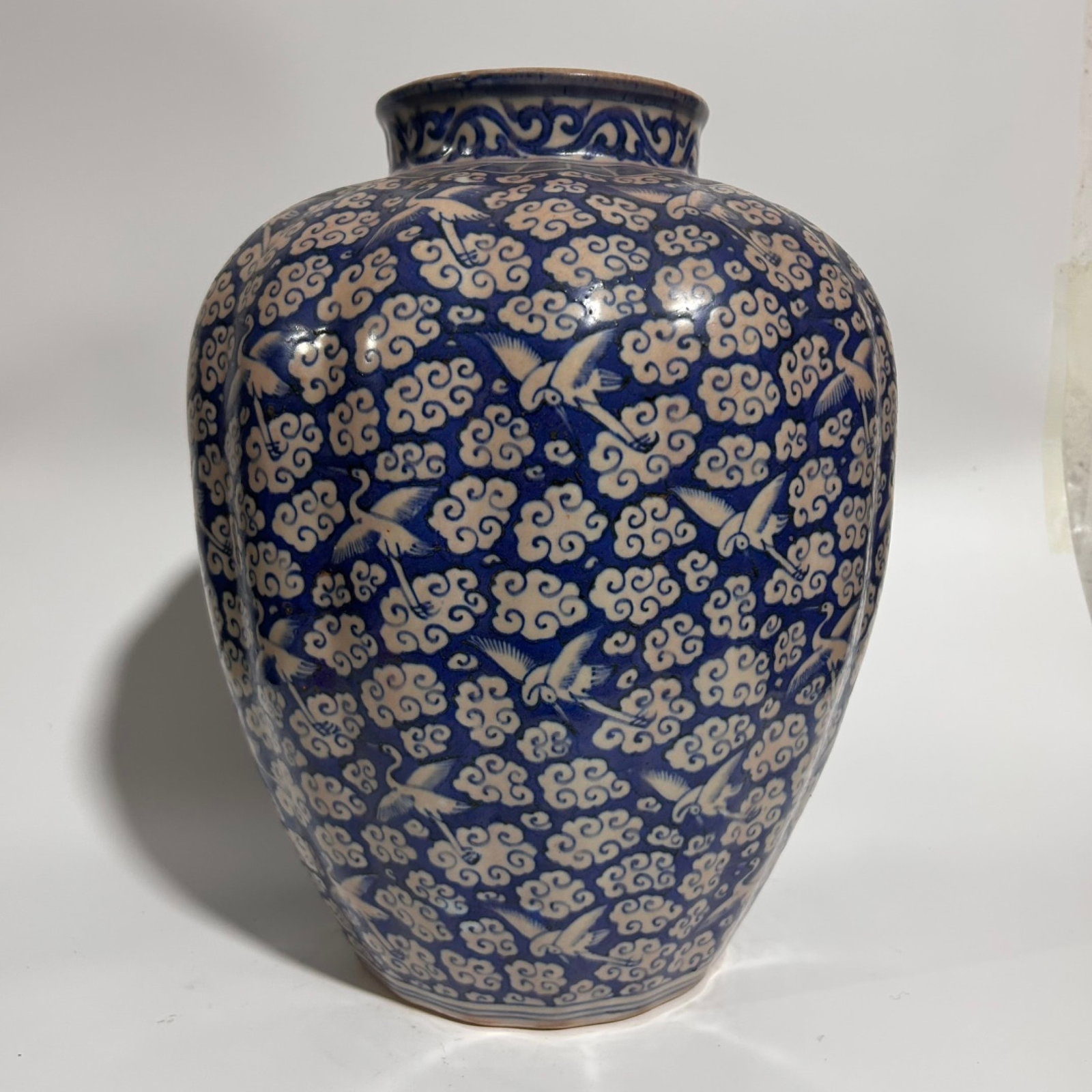 A Rare Blue and White Auspicious Cloud and Crane Pattern Jar (1 of 7)