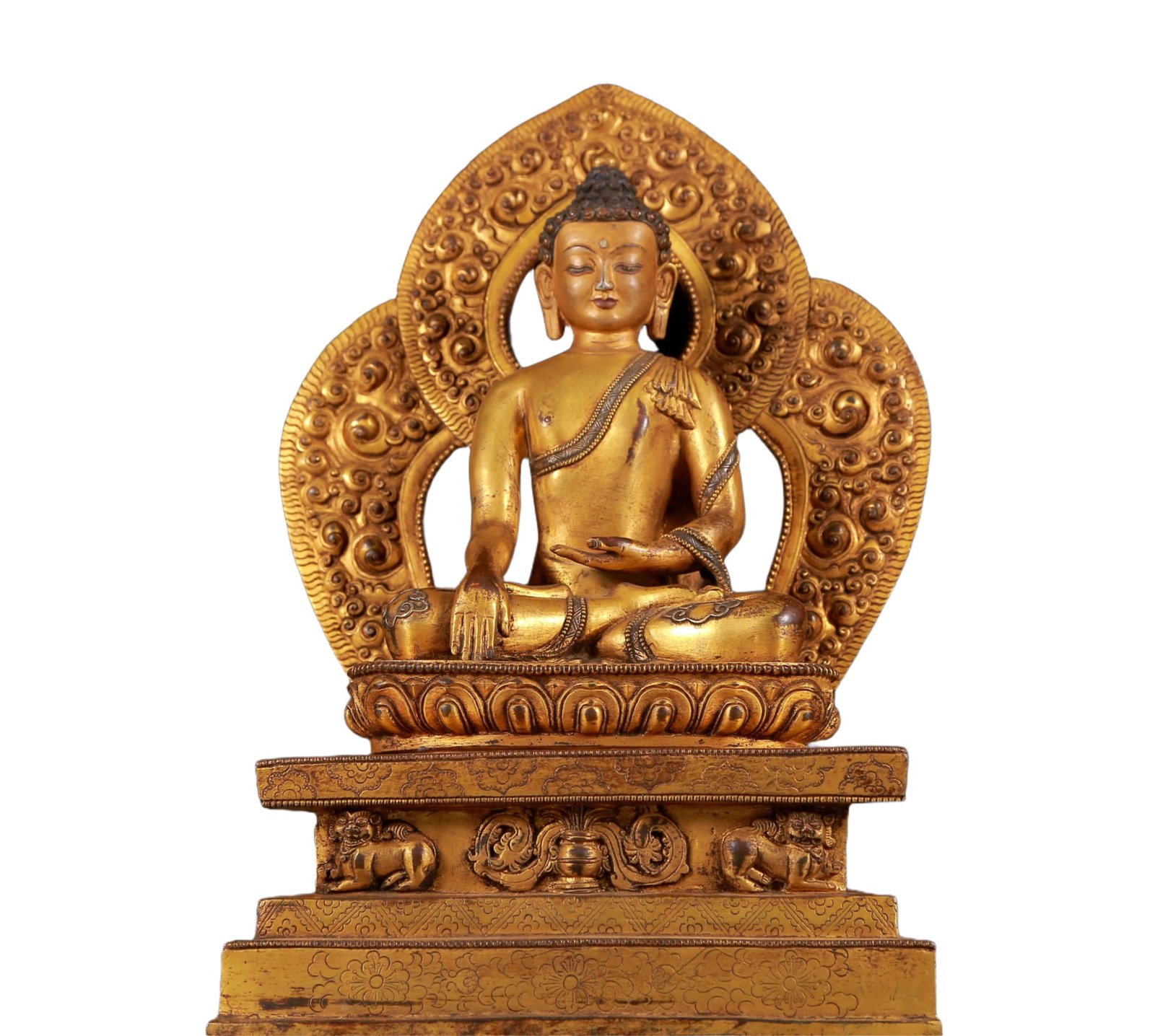 A Solemn Gilt Bronze Statue of Sakyamuni: A Solemn Gilt Bronze Statue of Sakyamuni,Ming Dynasty, China,Xuande Six-character Mark,Size:9.1inx5.7inx13.8in,Weight:5580g 铜鎏金释迦摩尼像，