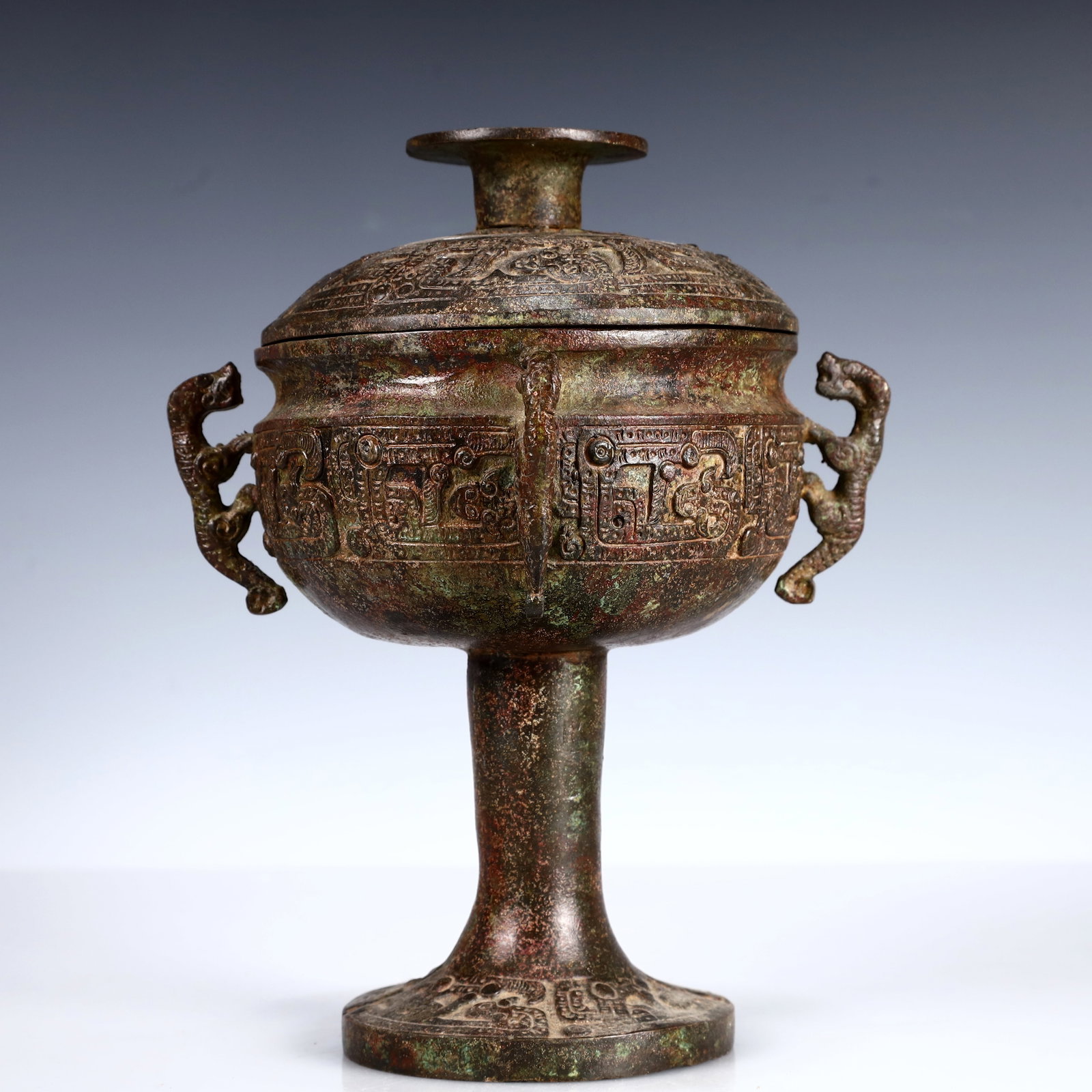 A Rare Bronze Dragon Pattern Double-Ears Cover Jar (1 of 11)