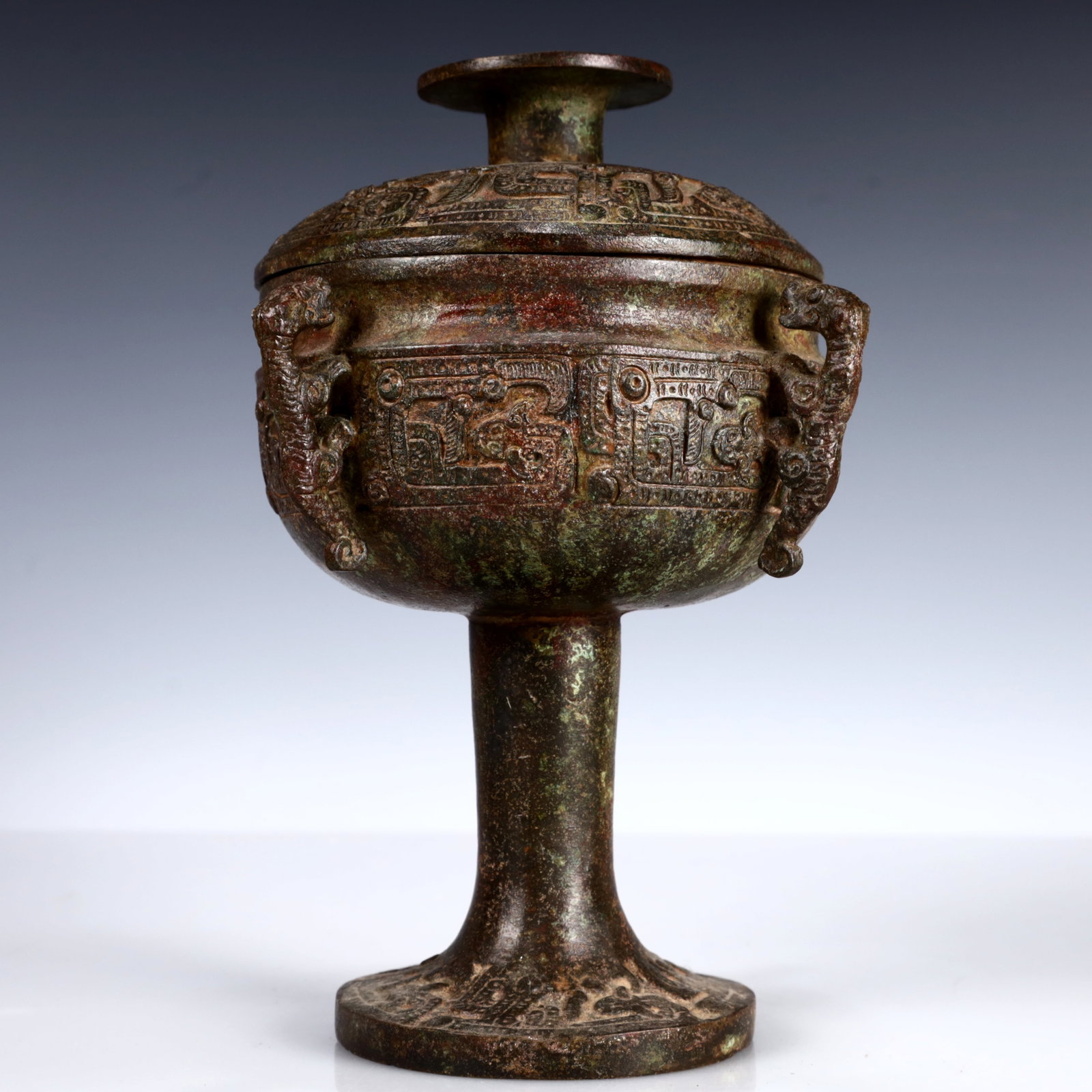 A Rare Bronze Dragon Pattern Double-Ears Cover Jar - 7