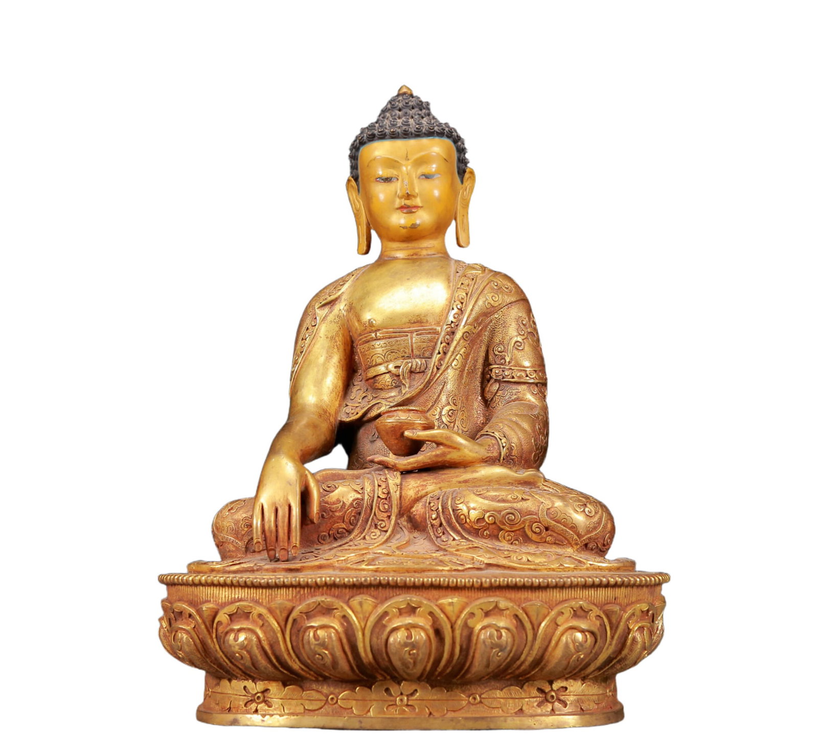 A Solemn Gilt Bronze Statue of Sakyamuni: A Solemn Gilt Bronze Statue of Sakyamuni,Ming Dynasty, China,Size:8.3inx6.1inx12.6in,Weight:3835g 铜鎏金释迦摩尼像，明代