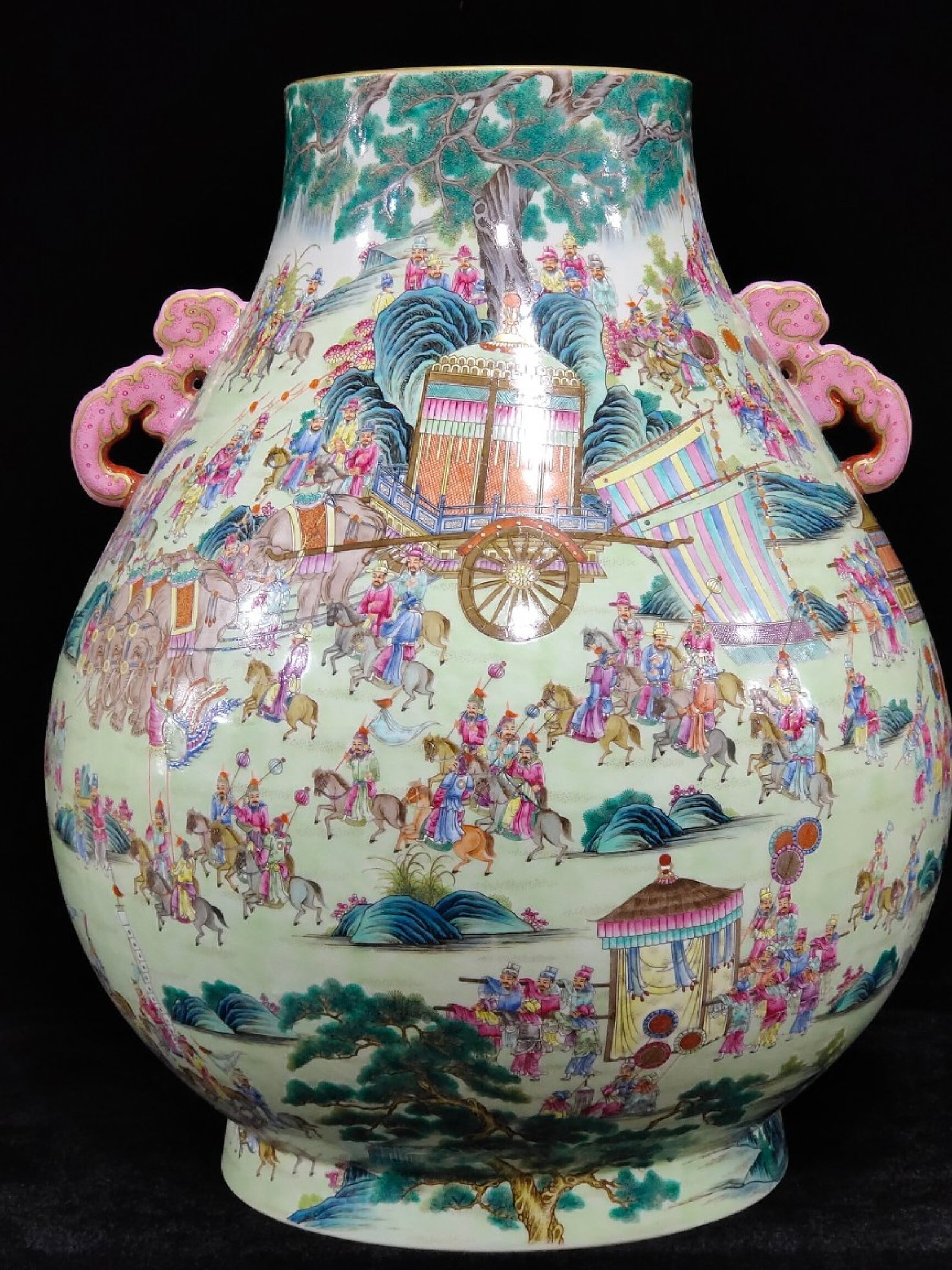 A Huge Famille-Rose Painted Gold Character and Story Pattern Double-Ears Vase: A Huge Famille-Rose Painted Gold Character and Story Pattern Double-Ears Vase,Qing Dynasty,China,Qianlong Six-character Mark,Size:19.9inx15in