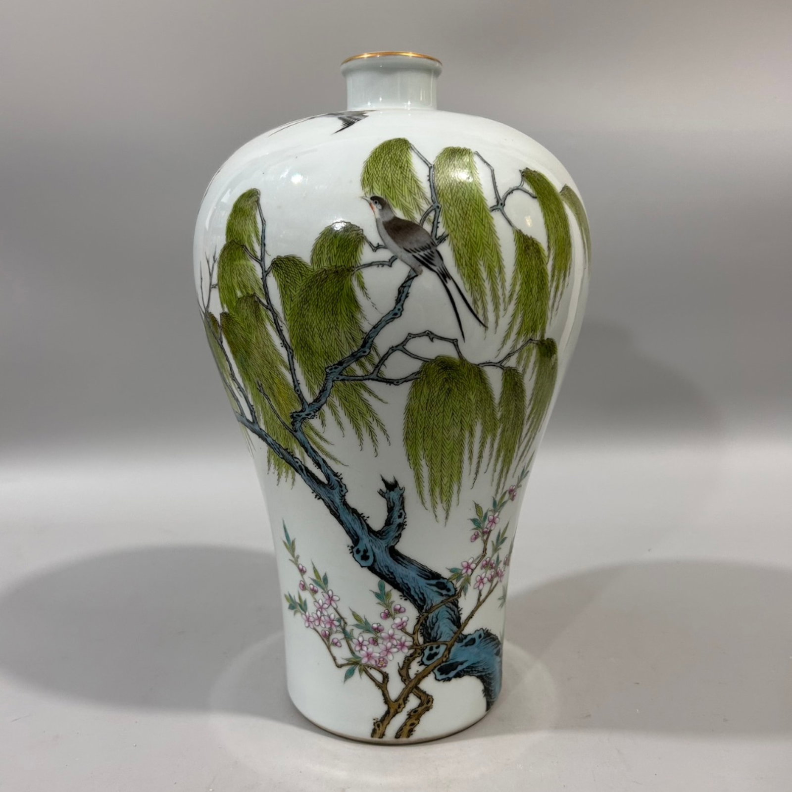 A Rare Famille-Rose Painted Gold Flower and Bird Pattern Vase,With Poem: A Rare Famille-Rose Painted Gold Flower and Bird Pattern Vase,With Poem,Qing Dynasty,China,Yongzheng Six-character Mark,Size:12.2inx5.7in 粉彩描金花鸟纹ல