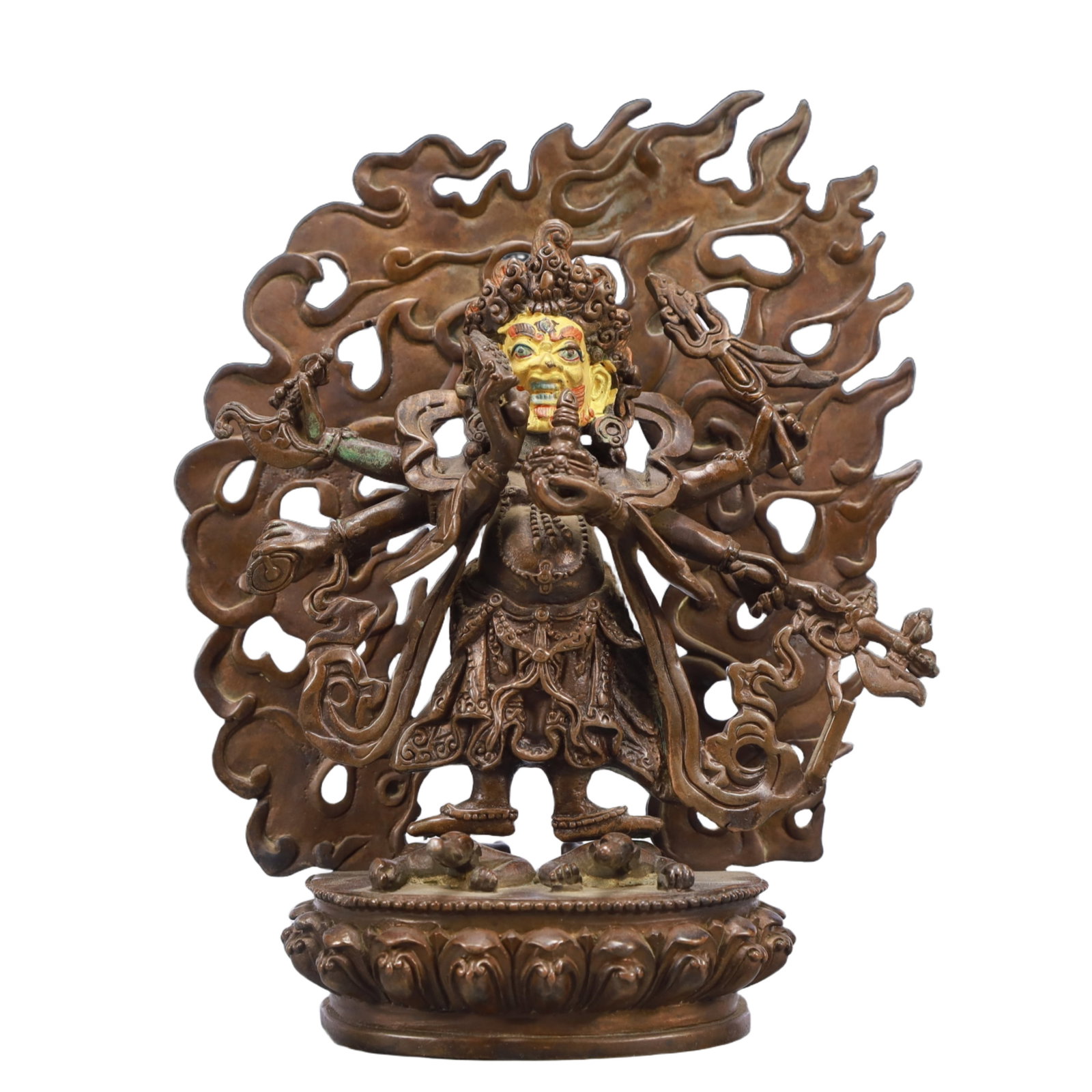 A Solemn Gilt Bronze Statue of Vajra: A Solemn Gilt Bronze Statue of Vajra,Qing Dynasty, China,Size:6.3inx3.9inx8.7in,Weight:1750g 铜鎏金金刚像,中国清代