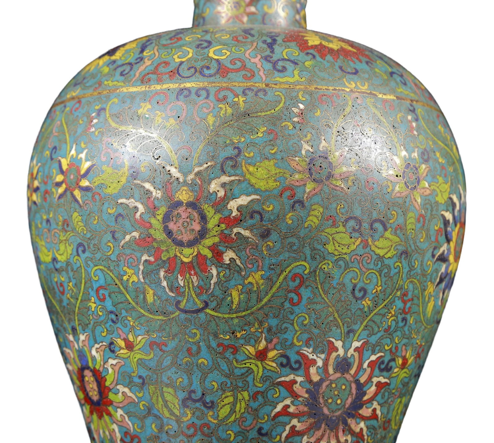 A Rare Cloisonne Flower Pattern Vase - 3