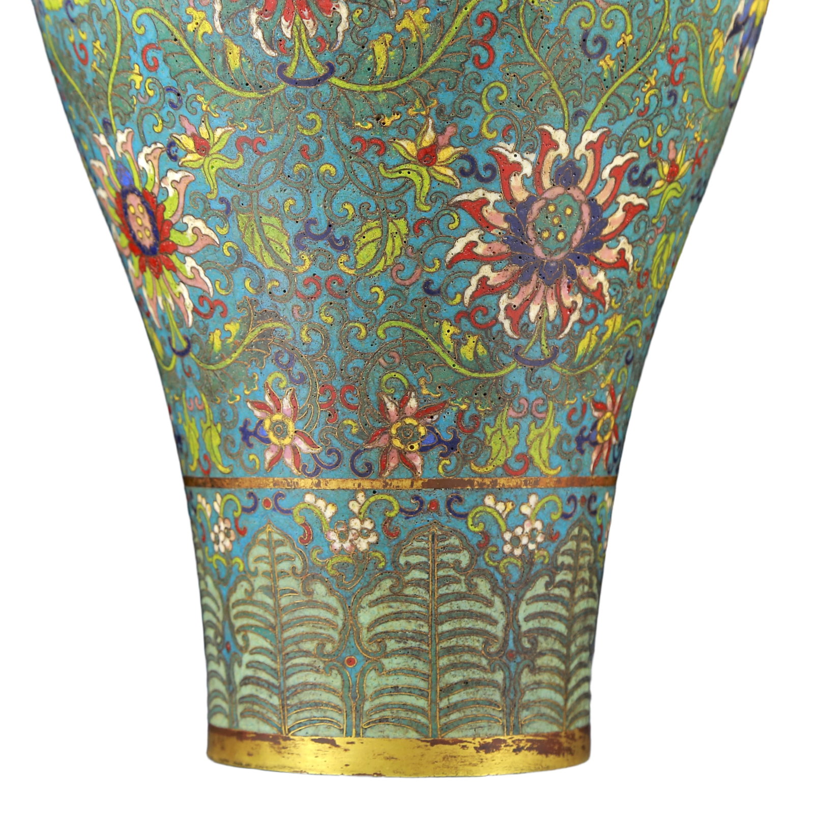A Rare Cloisonne Flower Pattern Vase - 4