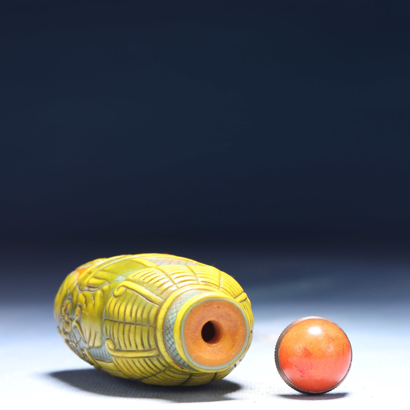 An Exquisite Glass Landscape and Figure Pattern Snuff Bottle - 7