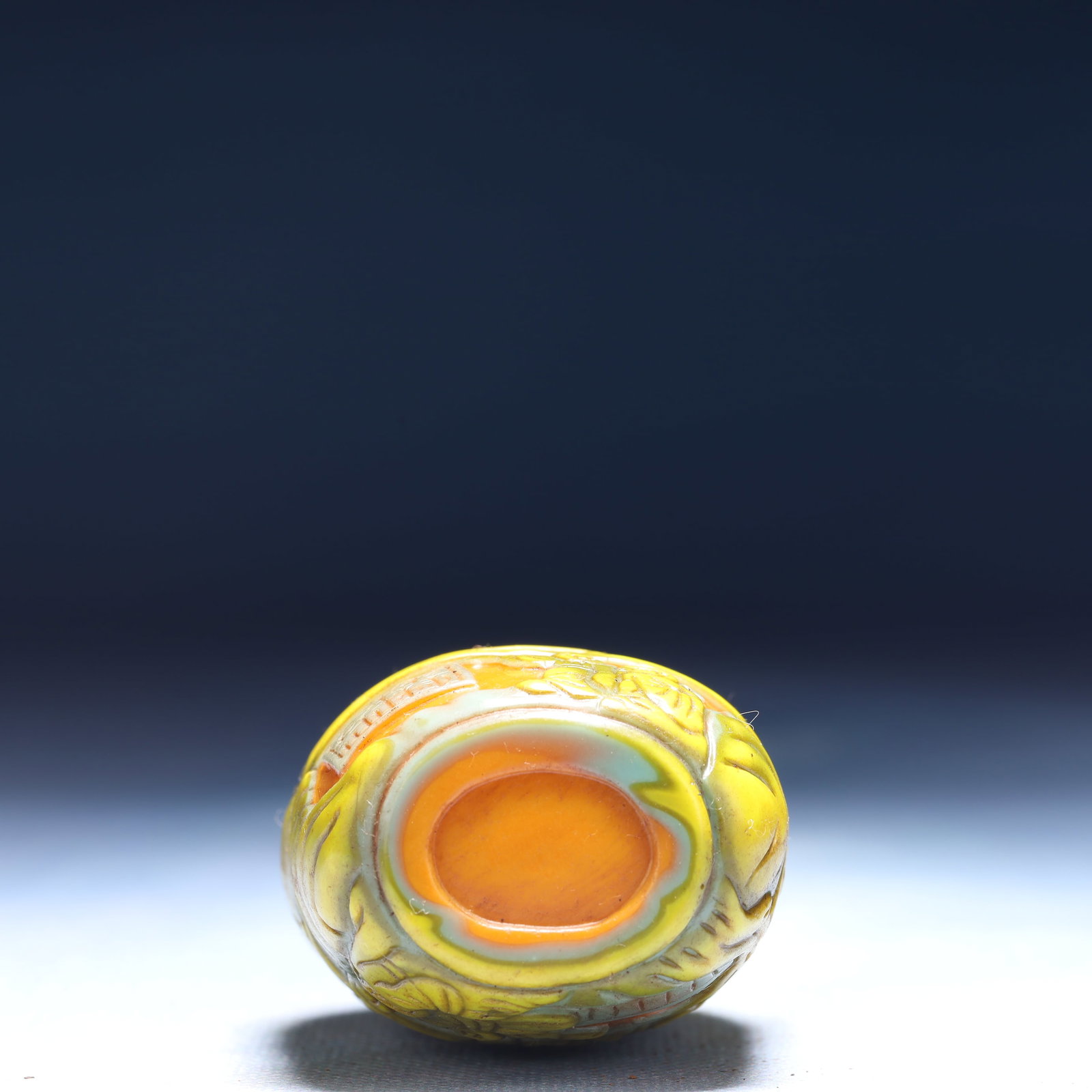 An Exquisite Glass Landscape and Figure Pattern Snuff Bottle - 8