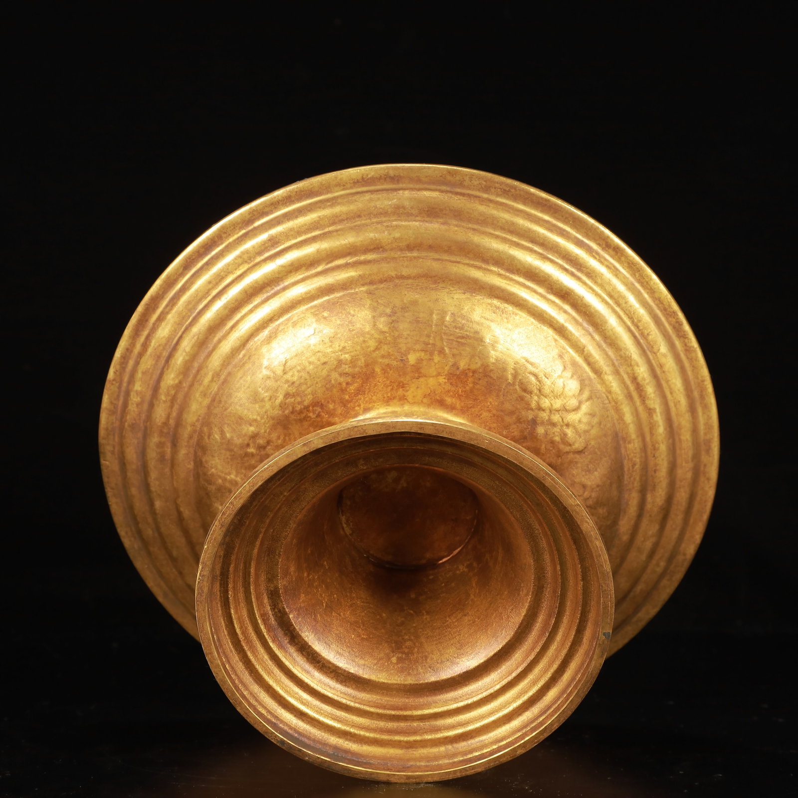 An Exquisite Gilt Bronze Eight Treasures Pattern Stem Plate - 9