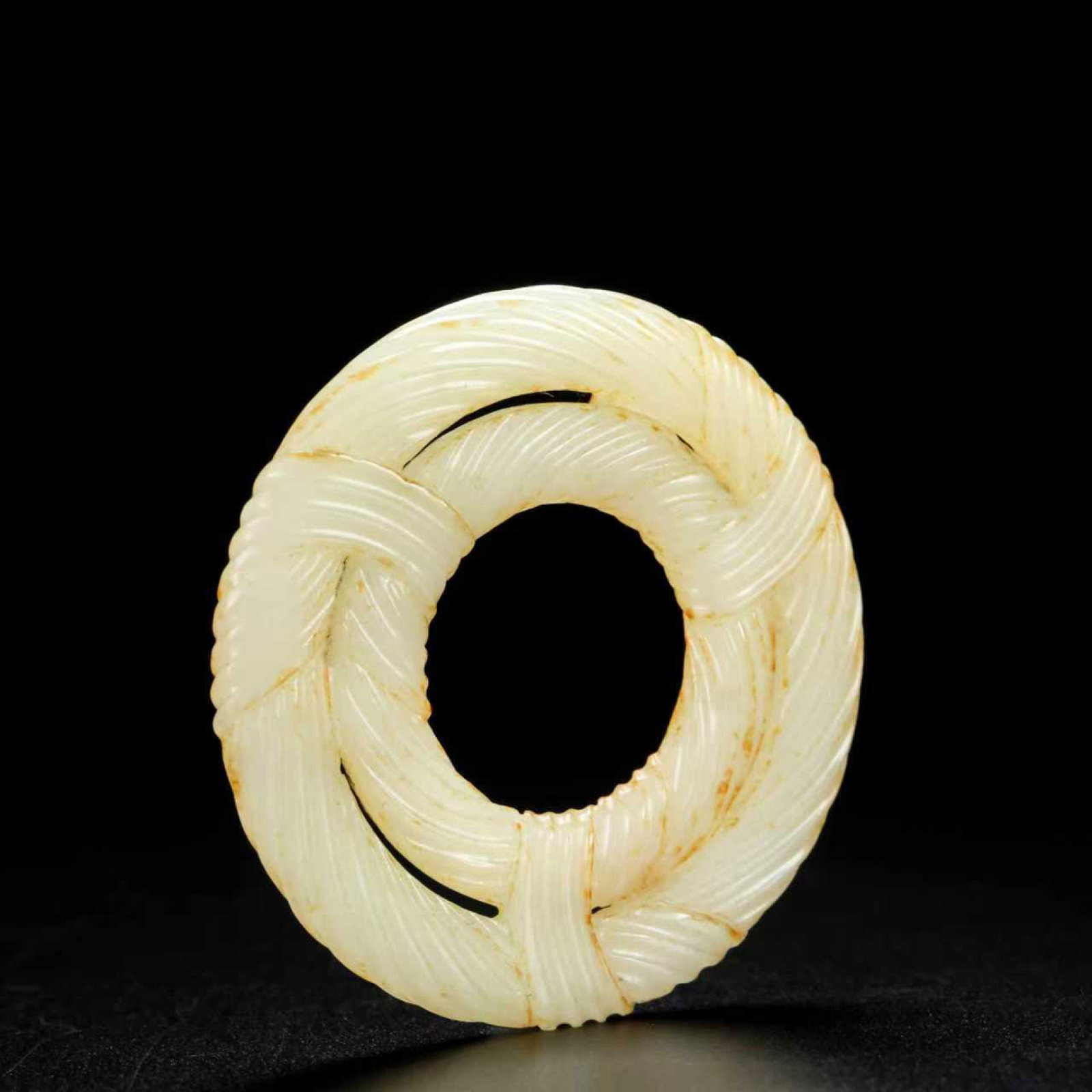 An Exquisite White Jade Pendant - 7