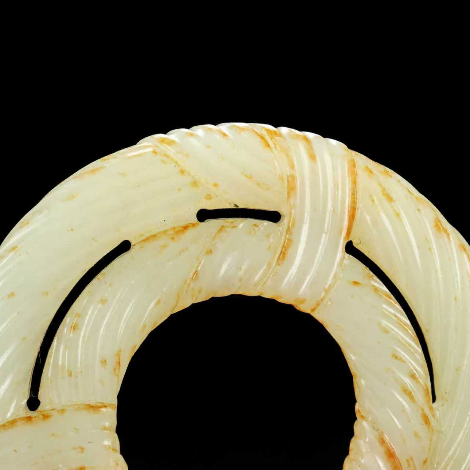An Exquisite White Jade Pendant - 9