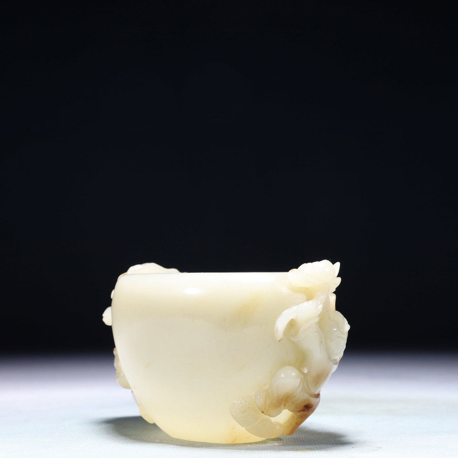 An Exquisite White Jade Figure Pattern Cup - 6