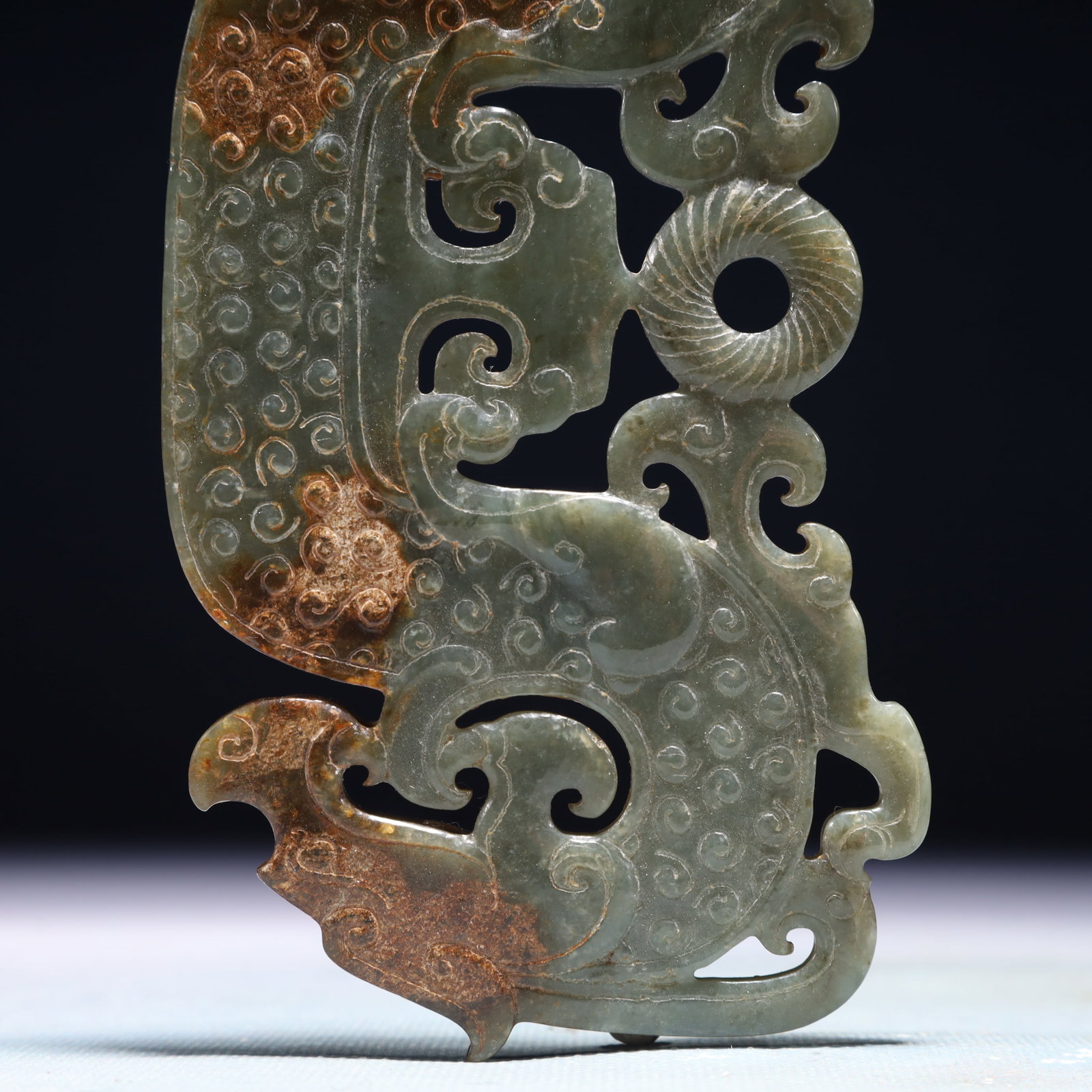 An Exquisite Green Jade Dragon Pattern Ornament - 3