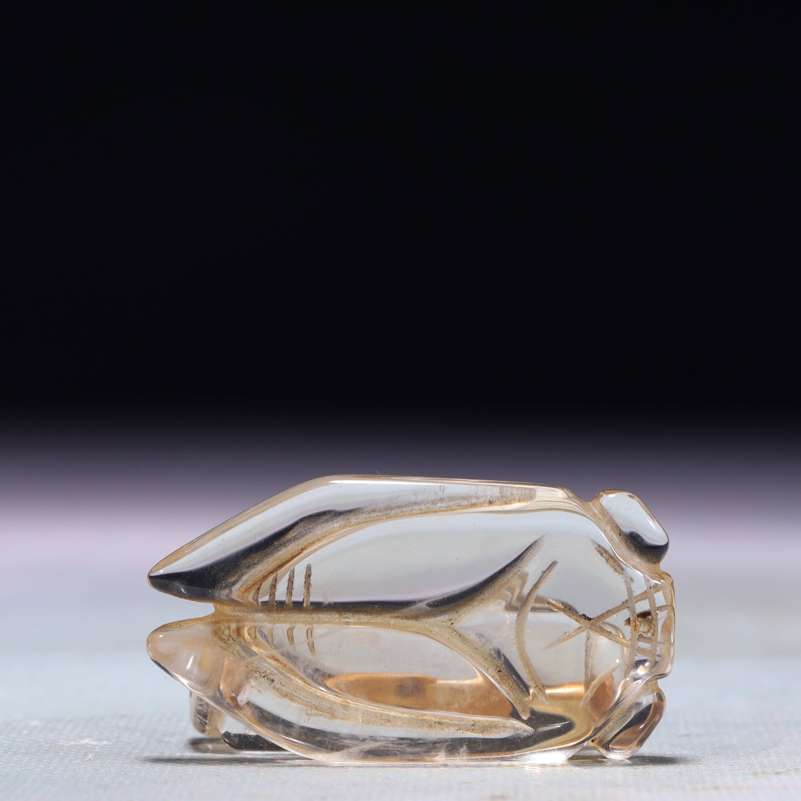An Exquisite Crystal Cicada Ornament: An Exquisite Crystal Cicada Ornament,Qing Dynasty,China,Size:1.2inx2.2inx0.4in,Weight:31.6g 水晶蝉摆件,中国清代