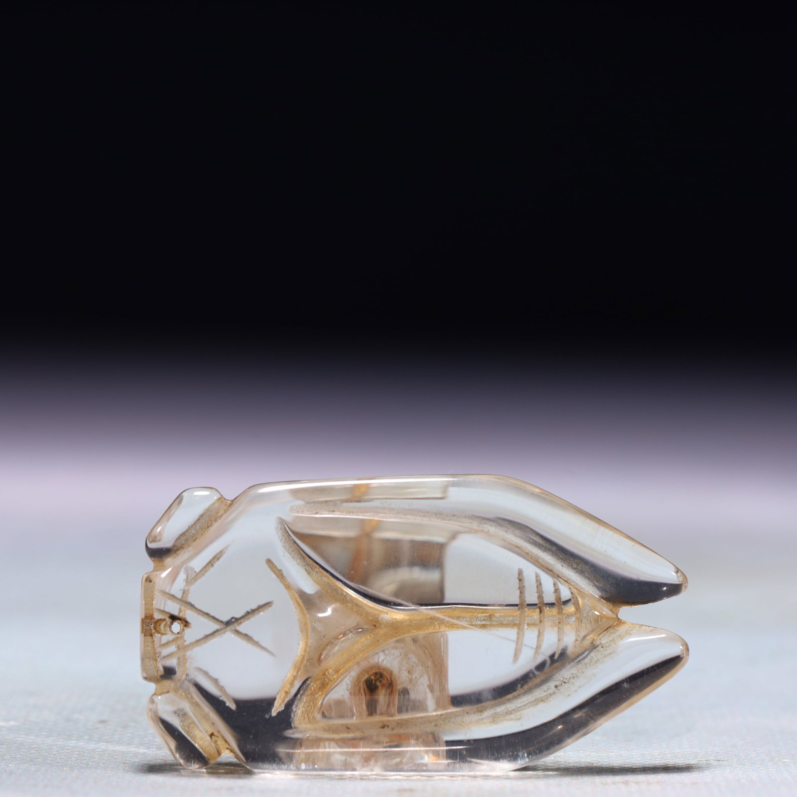 An Exquisite Crystal Cicada Ornament - 4
