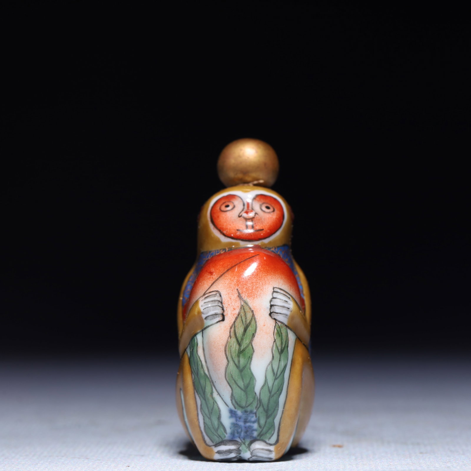 An Exquisite Famille-Rose Monkey Snuff Bottle (1 of 7)