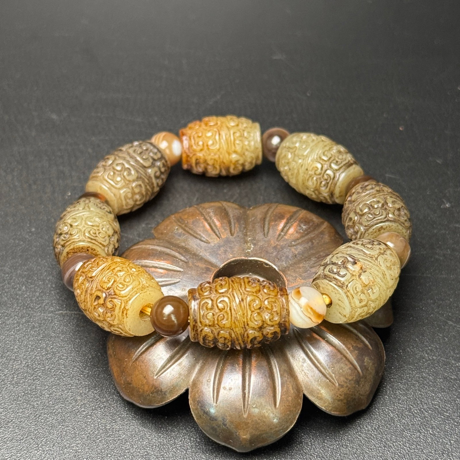 An Exquisite White Jade Ruyi Pattern Bracelets - 5