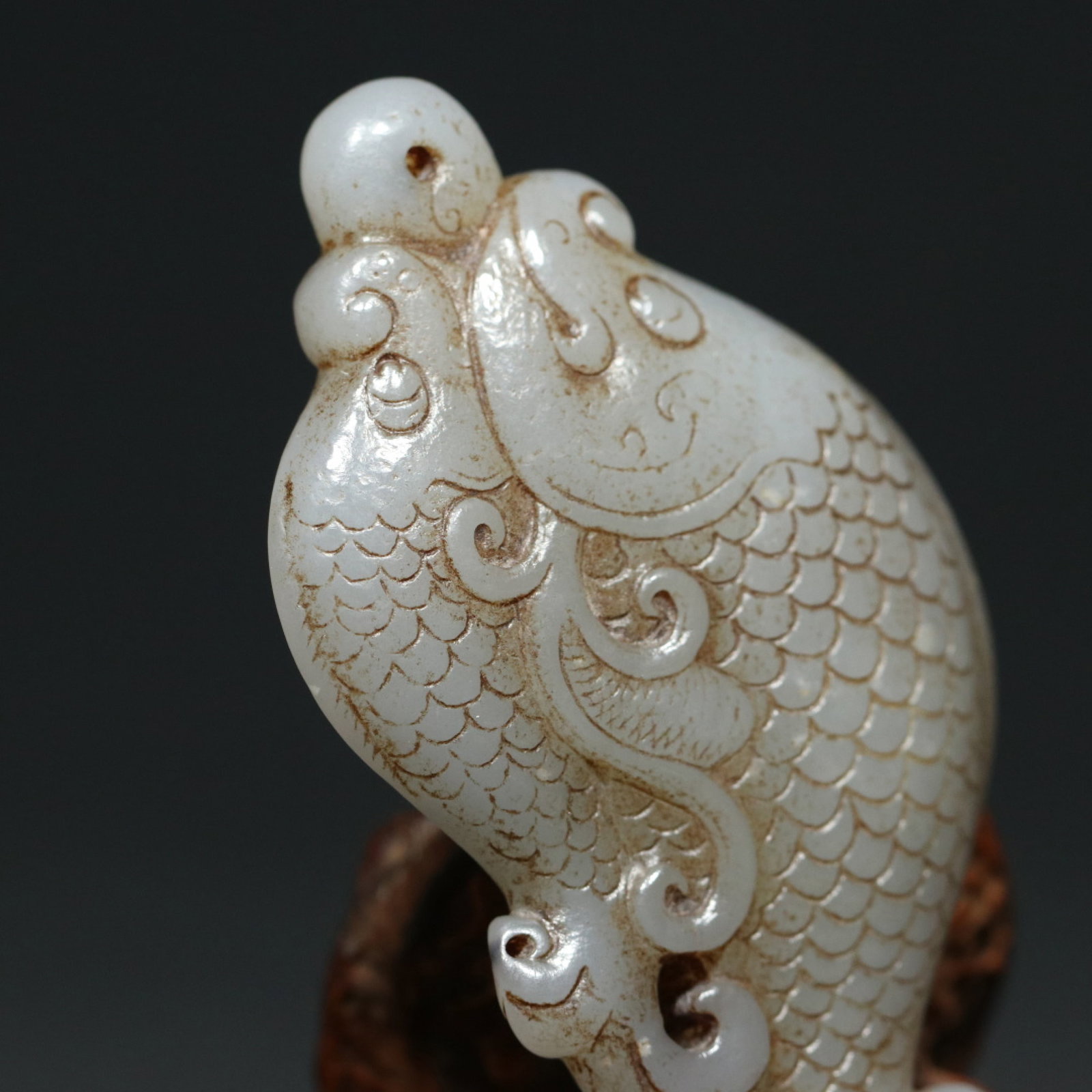 An Exquisite White Jade Fish Pendant - 4
