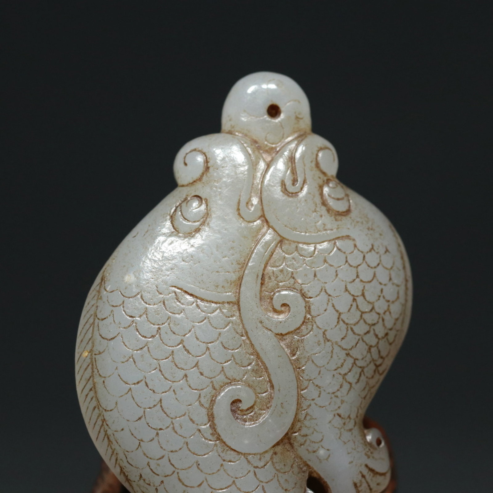 An Exquisite White Jade Fish Pendant - 8
