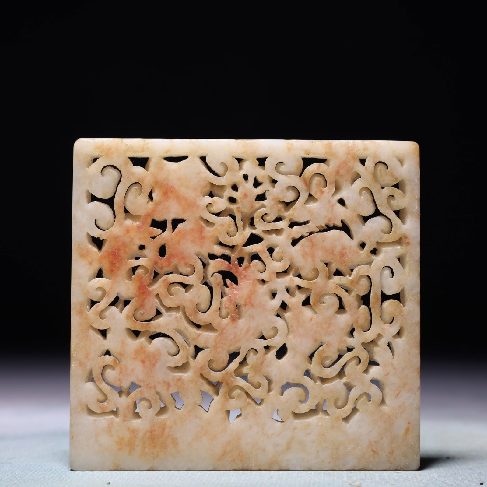 An Exquisite White Jade Fish Pattern Pendant - 4