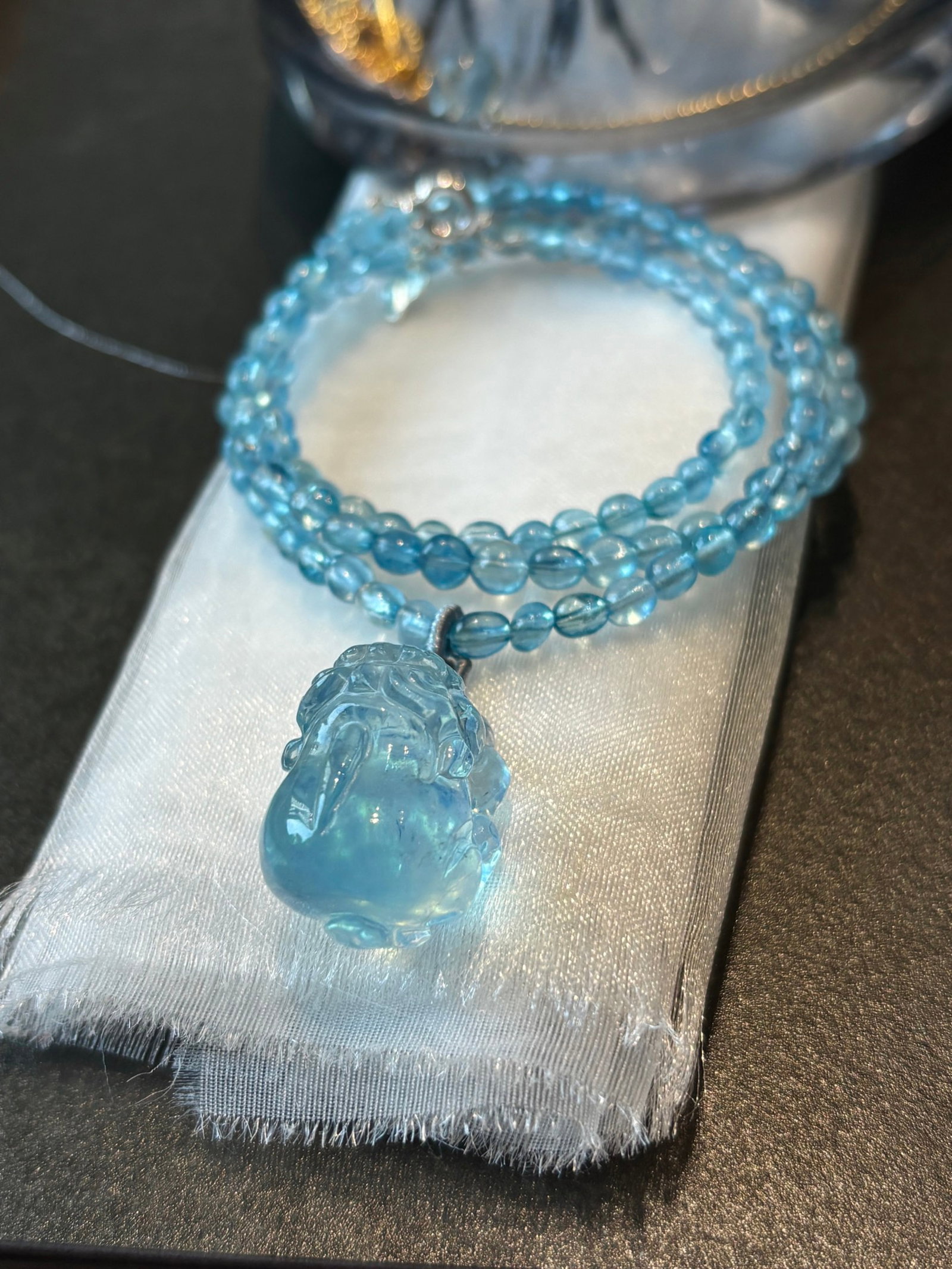 An Exquisite Aquamarine Bracelets - 2