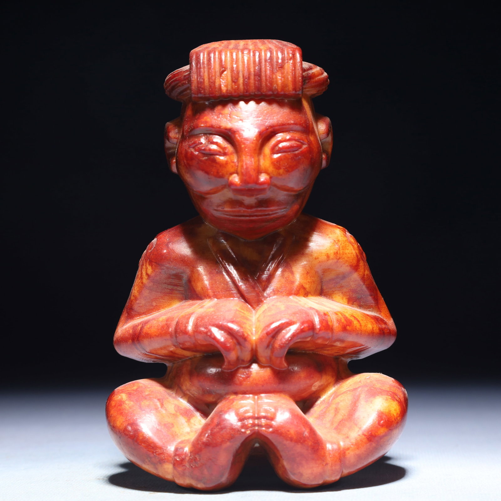 An Exquisite Archaic Jade Figure Ornament: An Exquisite Archaic Jade Figure Ornament,Ancient Time,China,Size:3.5inx2.4inx5.1in,Weight:1100g 高古玉人物摆件,中国远古时੏