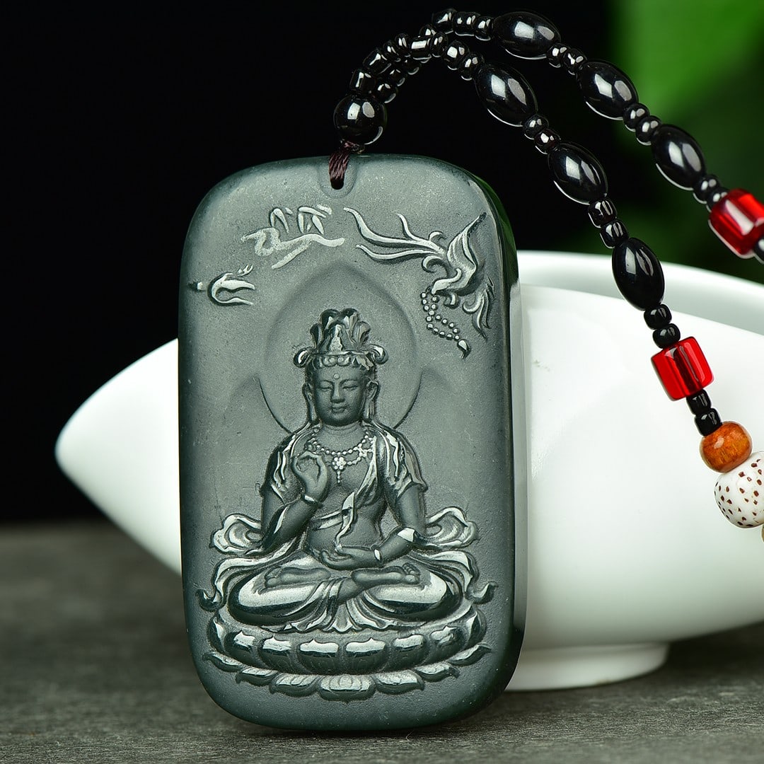 An Exquisite Sapphire Avalokitesvara Pattern Pendant: An Exquisite Sapphire Avalokitesvara Pattern Pendant,Size:40mmx60mm 寓意:吉祥 保平安 玉脂温润 工艺精湛 青