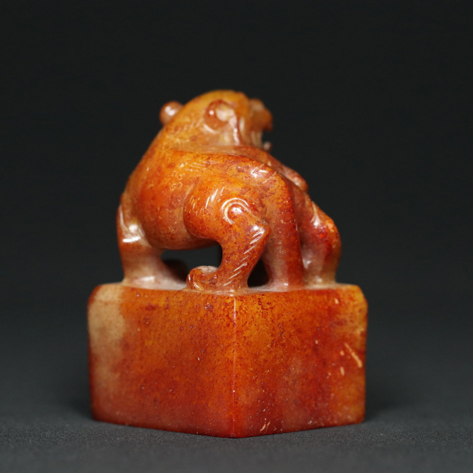 An Exquisite White Jade Bear ?? Seal - 4