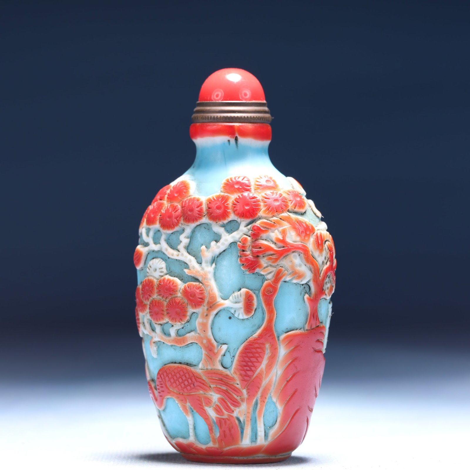 An Exquisite Glass Pine and Crane Pattern Snuff Bottle - 2
