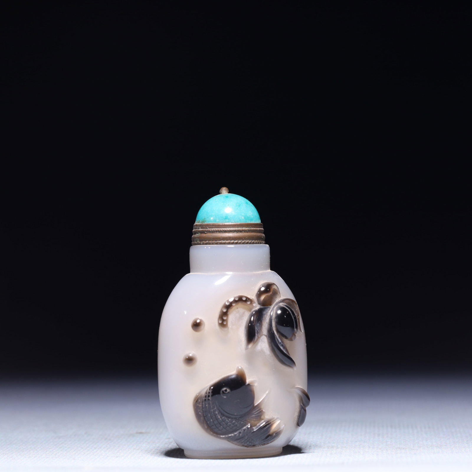 An Exquisite Agate Lotus Fish Pattern Vase - 3