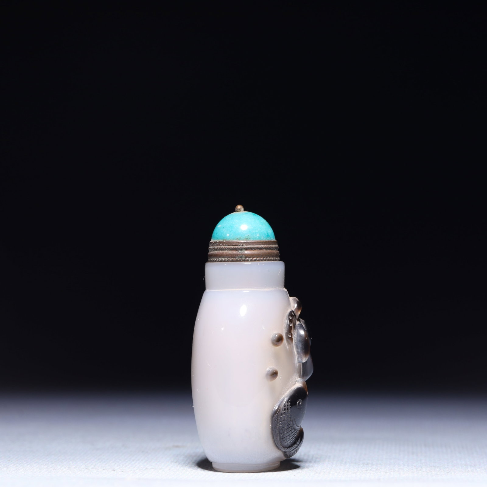 An Exquisite Agate Lotus Fish Pattern Vase - 4