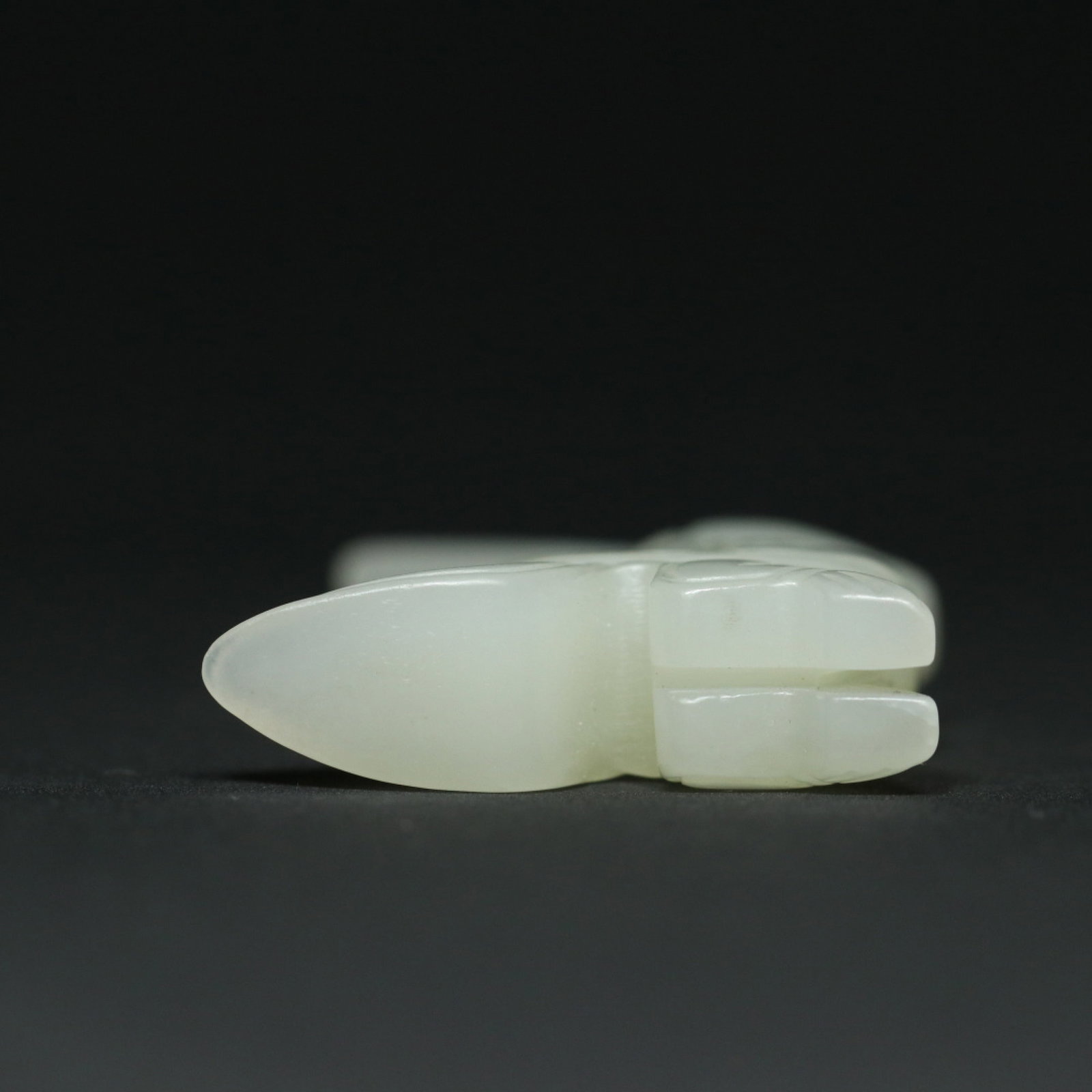 An Exquisite White Jade Bird Pendant - 3