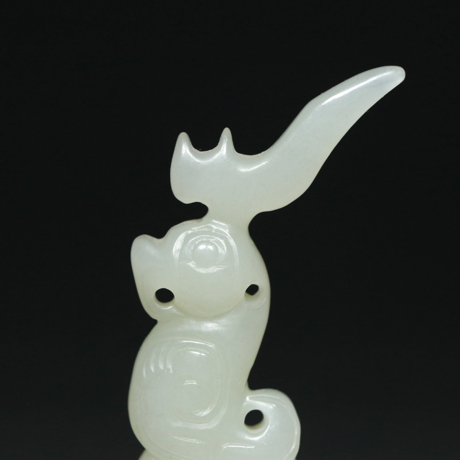 An Exquisite White Jade Bird Pendant - 6