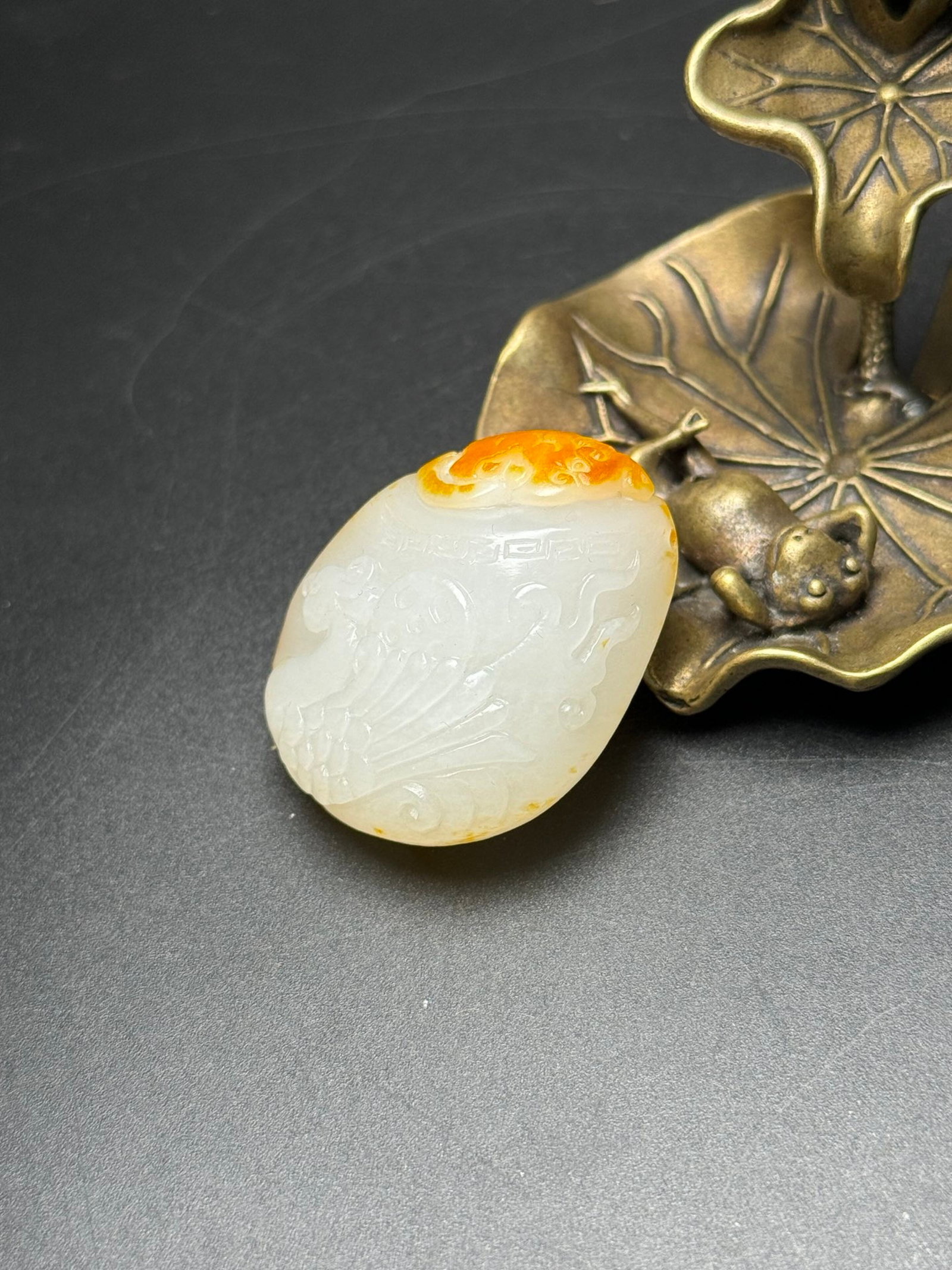 An Exquisite White Jade Phoenix Pattern Pendant - 3