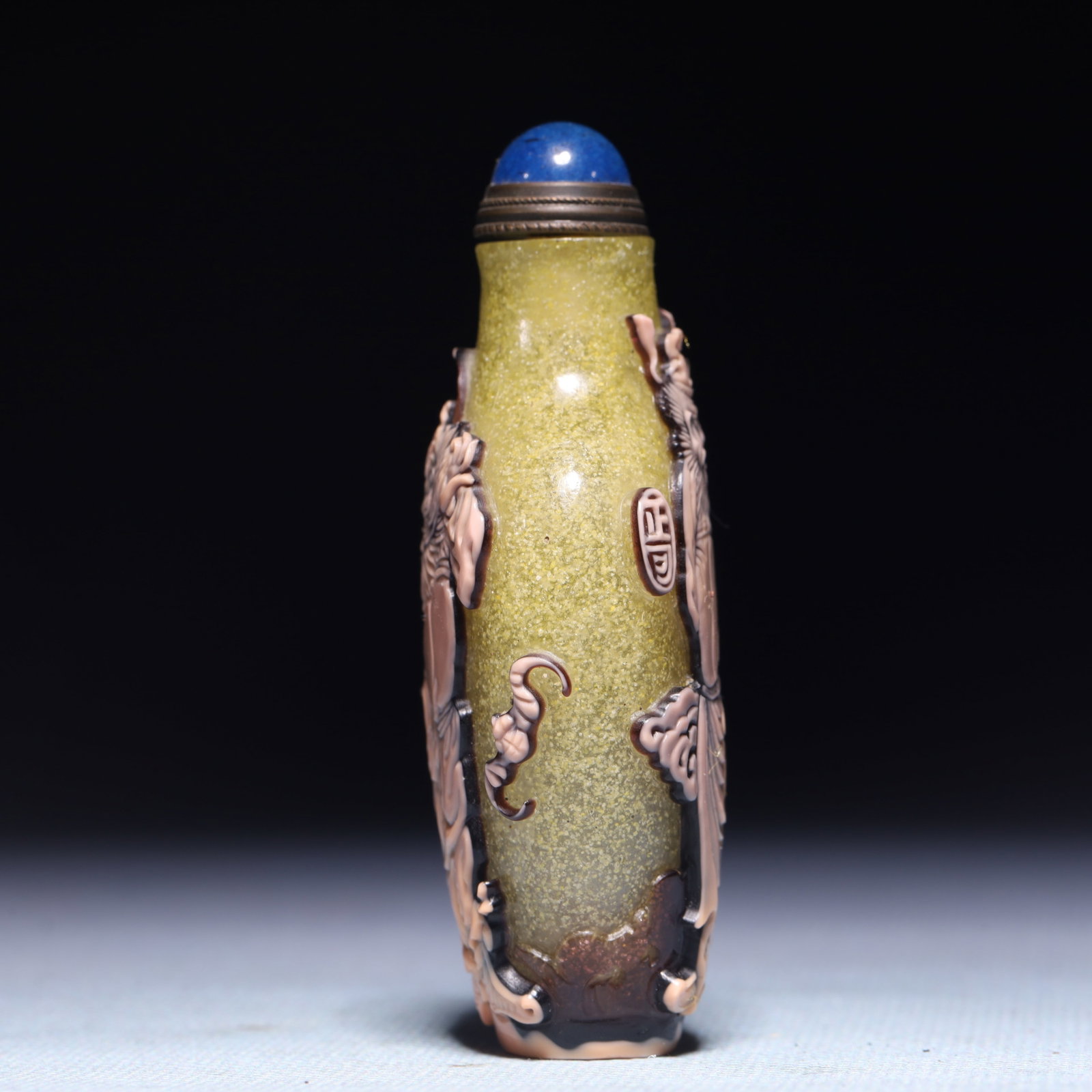 An Exquisite Glass Figure Pattern Snuff Bottle - 3