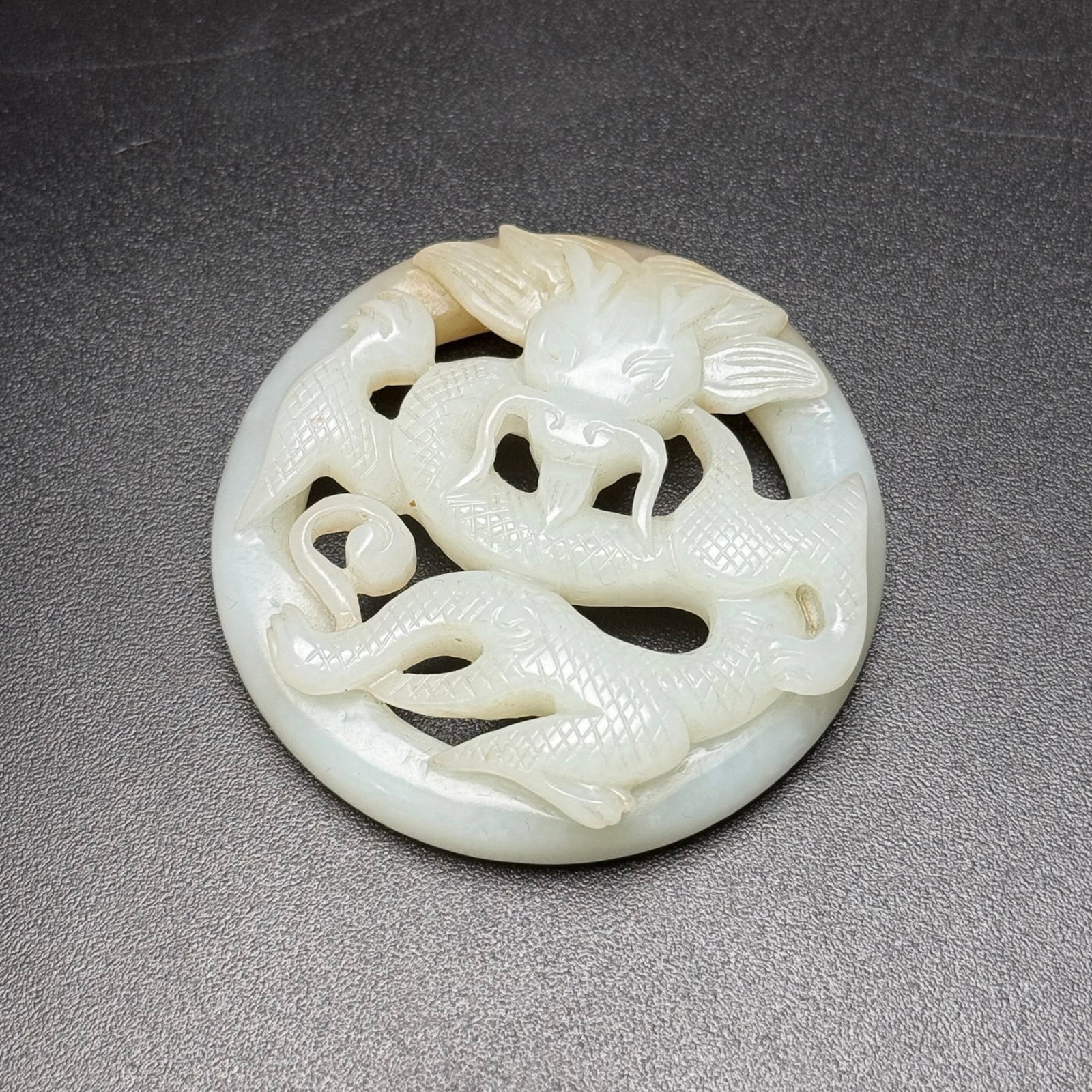 An Exquisite White Jade Hollow Dragon Pattern Pendant - 7