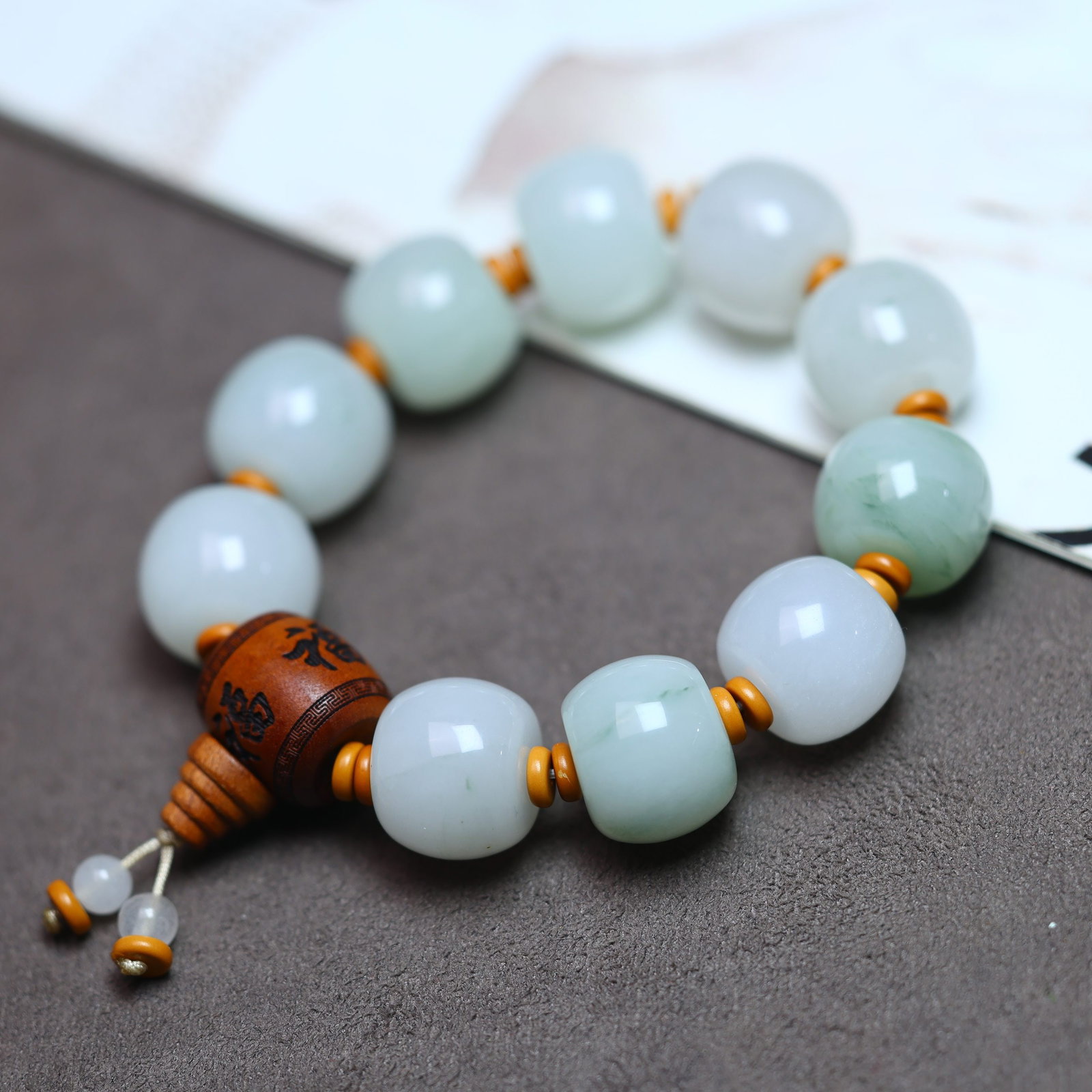An Exquisite White Jade Bracelets - 3