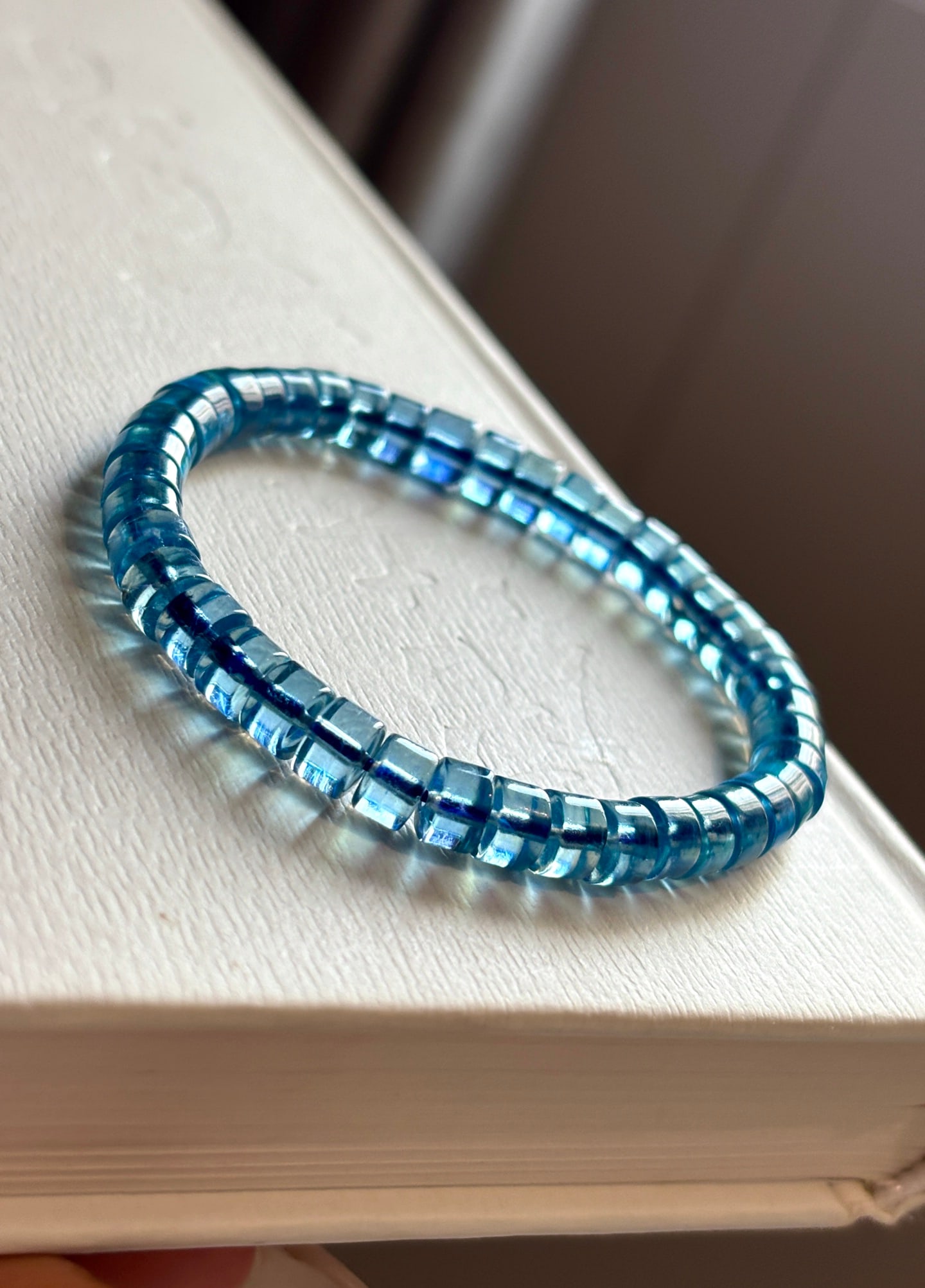 An Exquisite Aquamarine Bracelets - 2