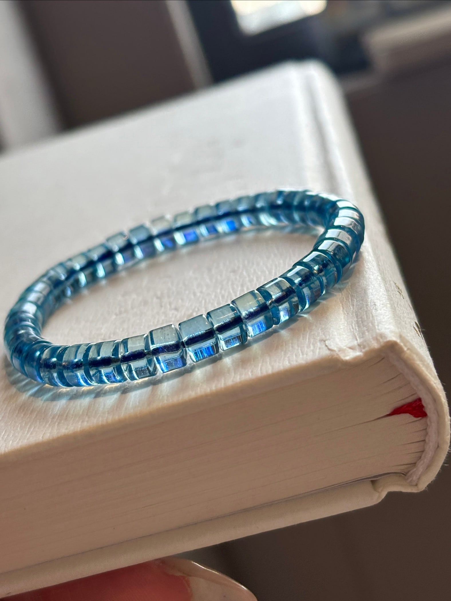 An Exquisite Aquamarine Bracelets - 4