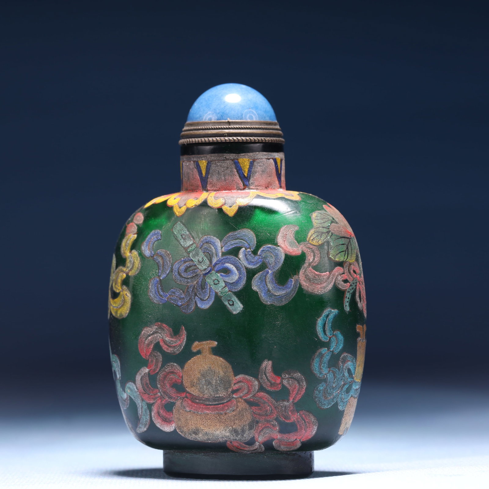 An Exquisite Glass Eight Treasures Pattern Snuff Bottle - 2