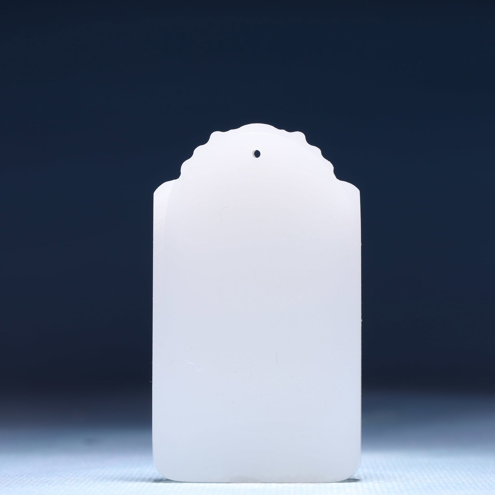 An Exquisite White Jade Mouse Patten Pendant - 4