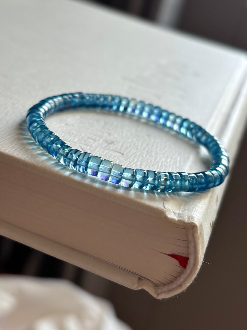 An Exquisite Aquamarine Bracelets - 2