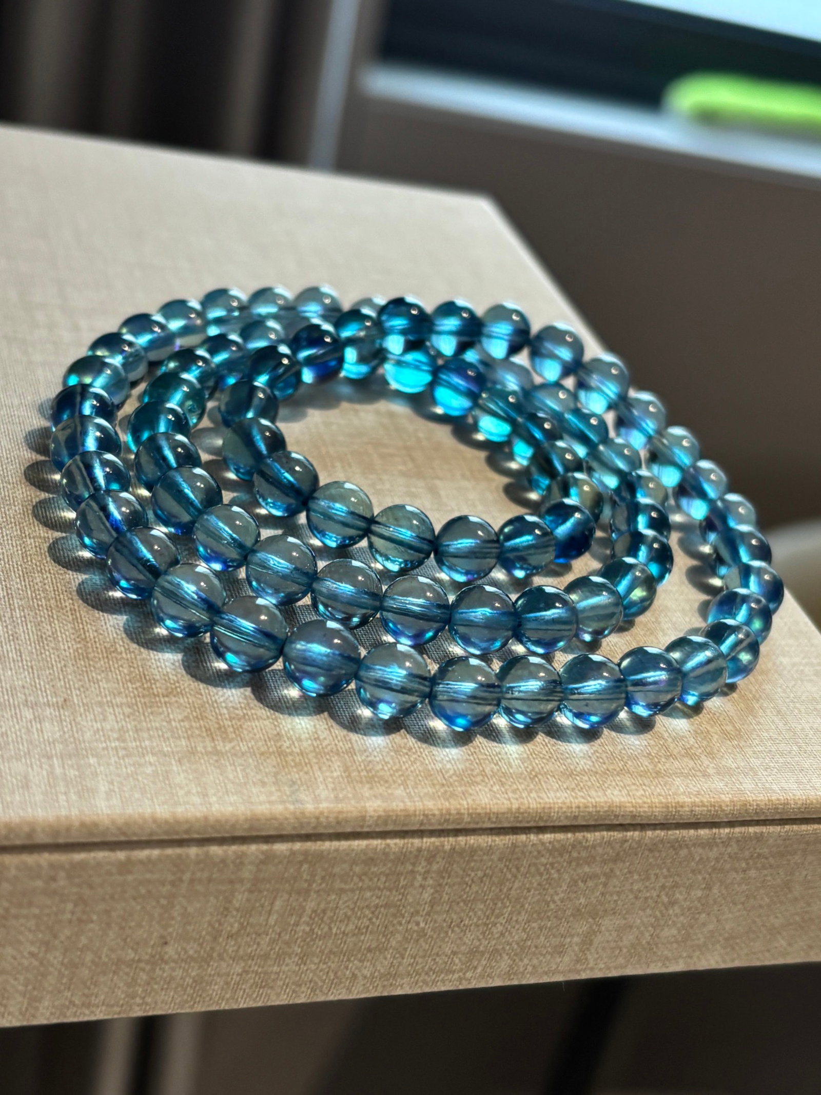 An Exquisite Aquamarine Bracelets - 2