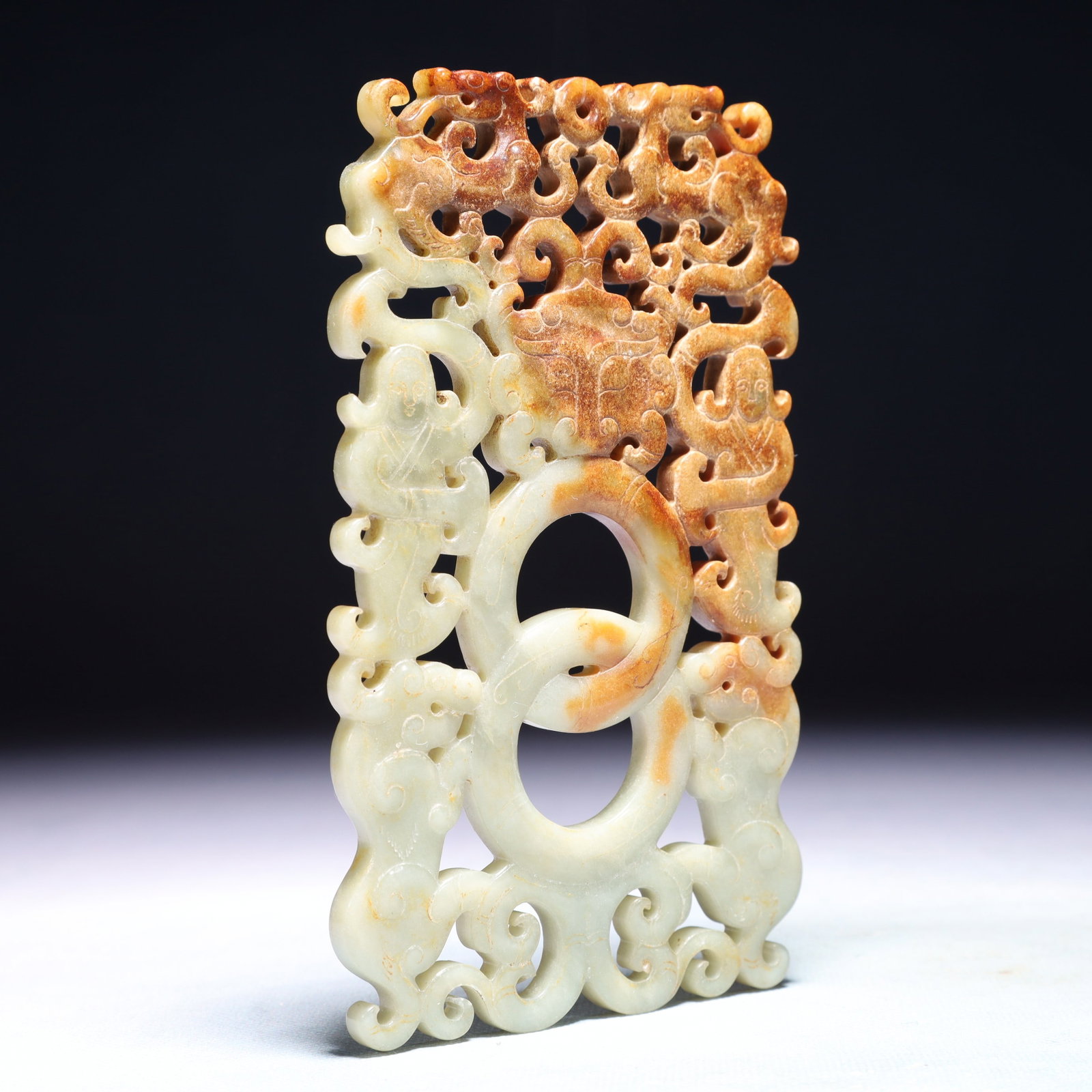 An Exquisite White Jade Figure Pattern Pendant - 5