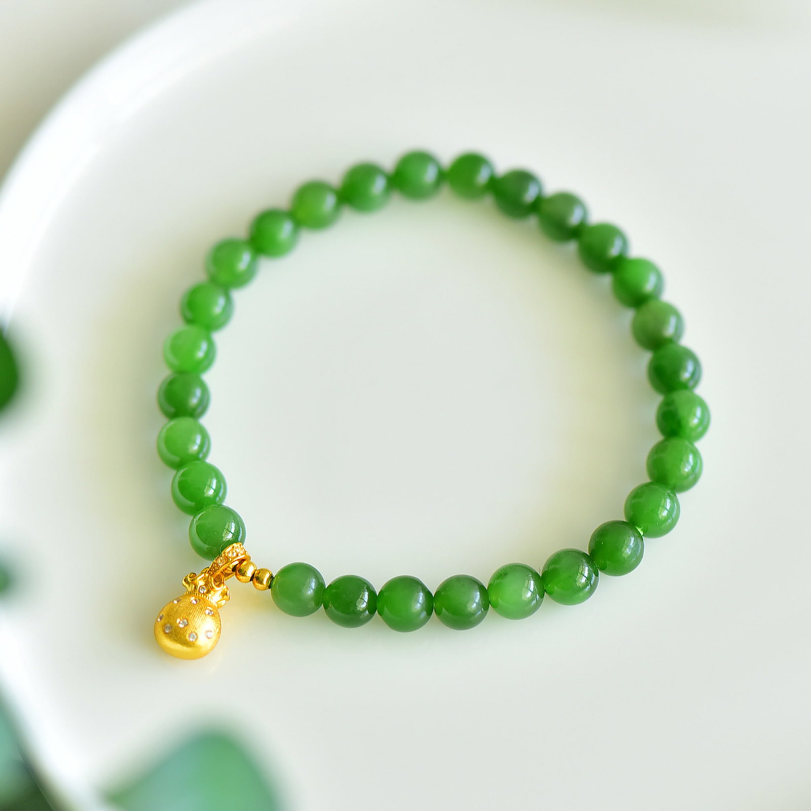 An Exquisite Jasper Bracelets - 4