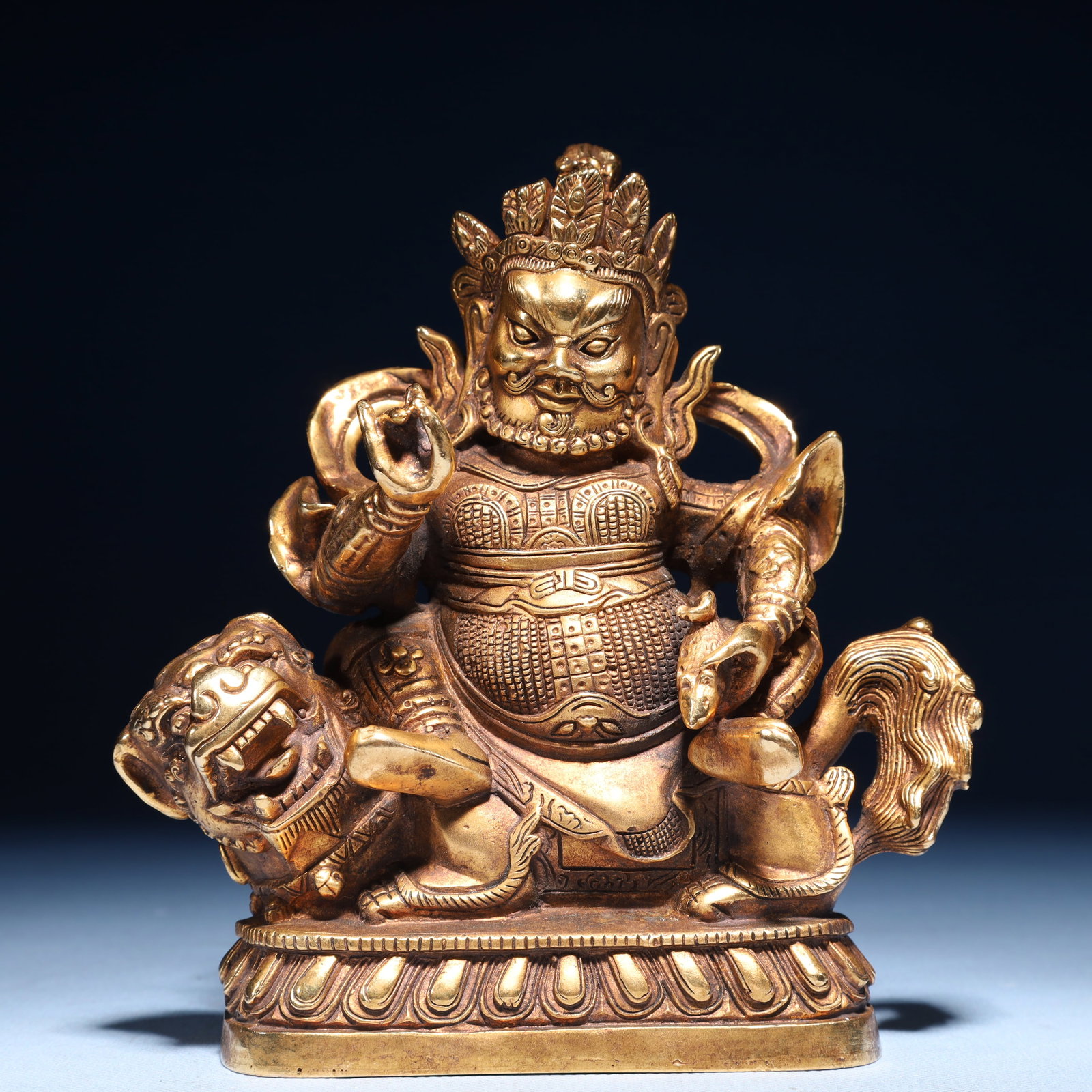 A Solemn Gilt Bronze Statue of Mammon: A Solemn Gilt Bronze Statue of Mammon,Qing Dynasty,China,Size:6.3inx2.8inx6.7in,Weight:1800g 铜鎏金财神像,中国清代